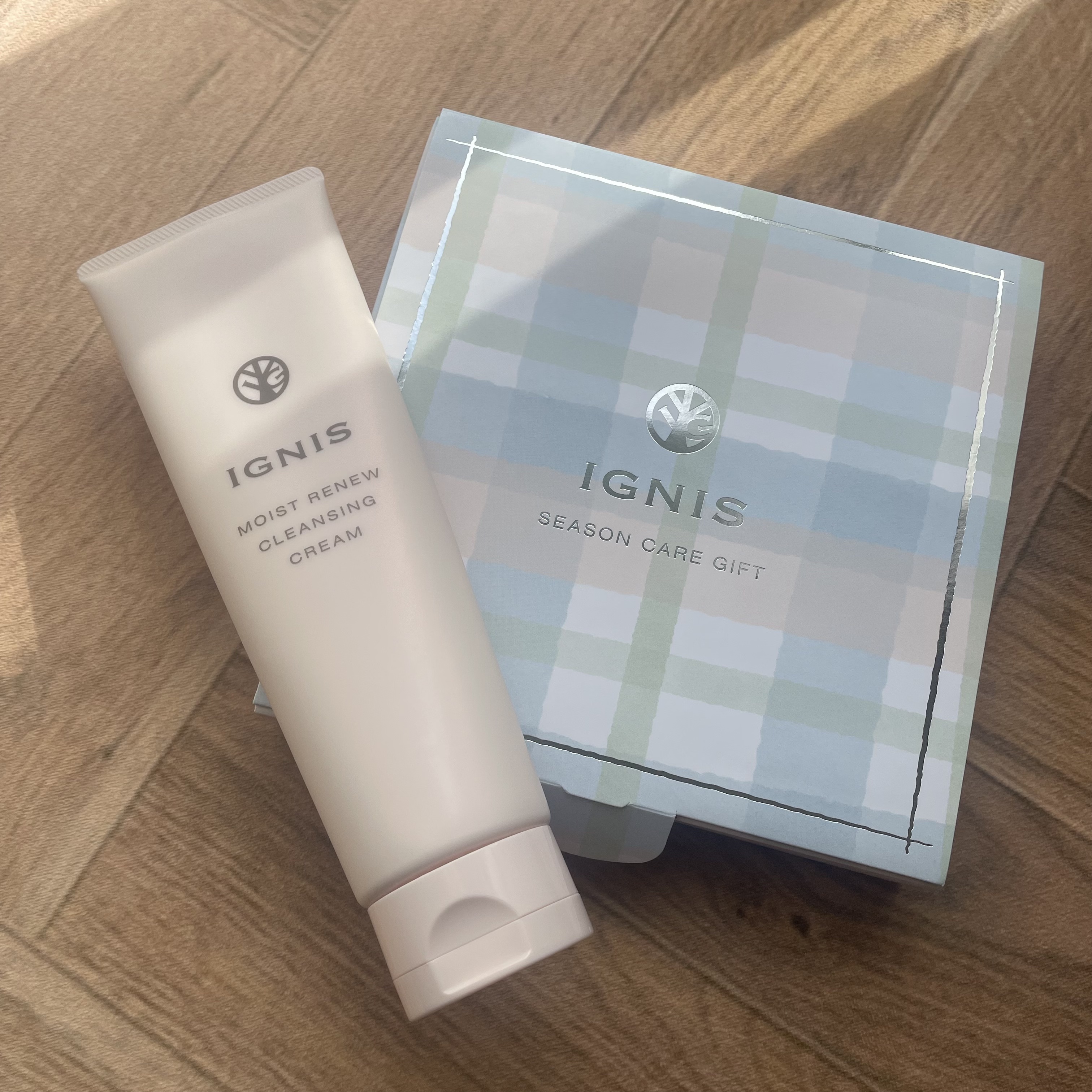 IGNIS モイスト リニュー クレンジングクリームのクチコミ「beauty…✎
⁡
@イグニス モイストリニュークレンジングクリーム
⁡
1本で‘‘メイクを.....」（1枚目）