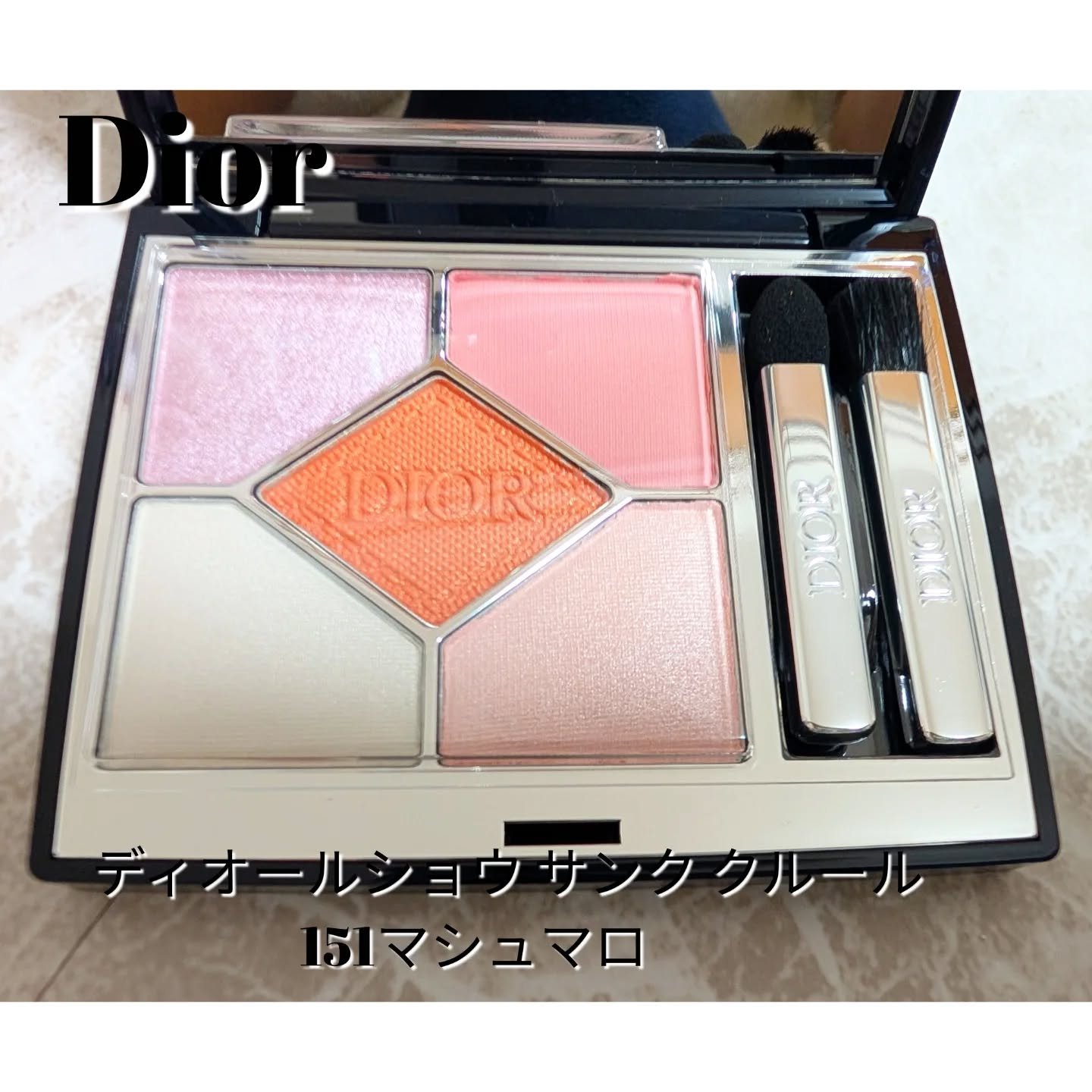 💄今日のメイク
✔️アイシャドウ　ディオール151 
✔️チーク　ysl42
✔️リップ　ysl209P
伊勢丹限定サンク🧡🩷
ディオール ディオールショウ 
サンク クルール151マシュマロ
真ん中のオレンジが意外に薄付きで、ピンク