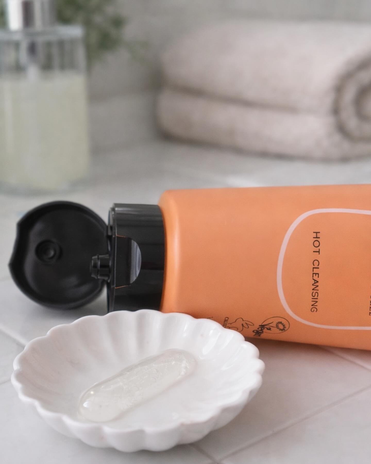 あつめの毛穴ホットクレンジング/ケアナボーテ/クレンジングジェルを使ったクチコミ（3枚目）