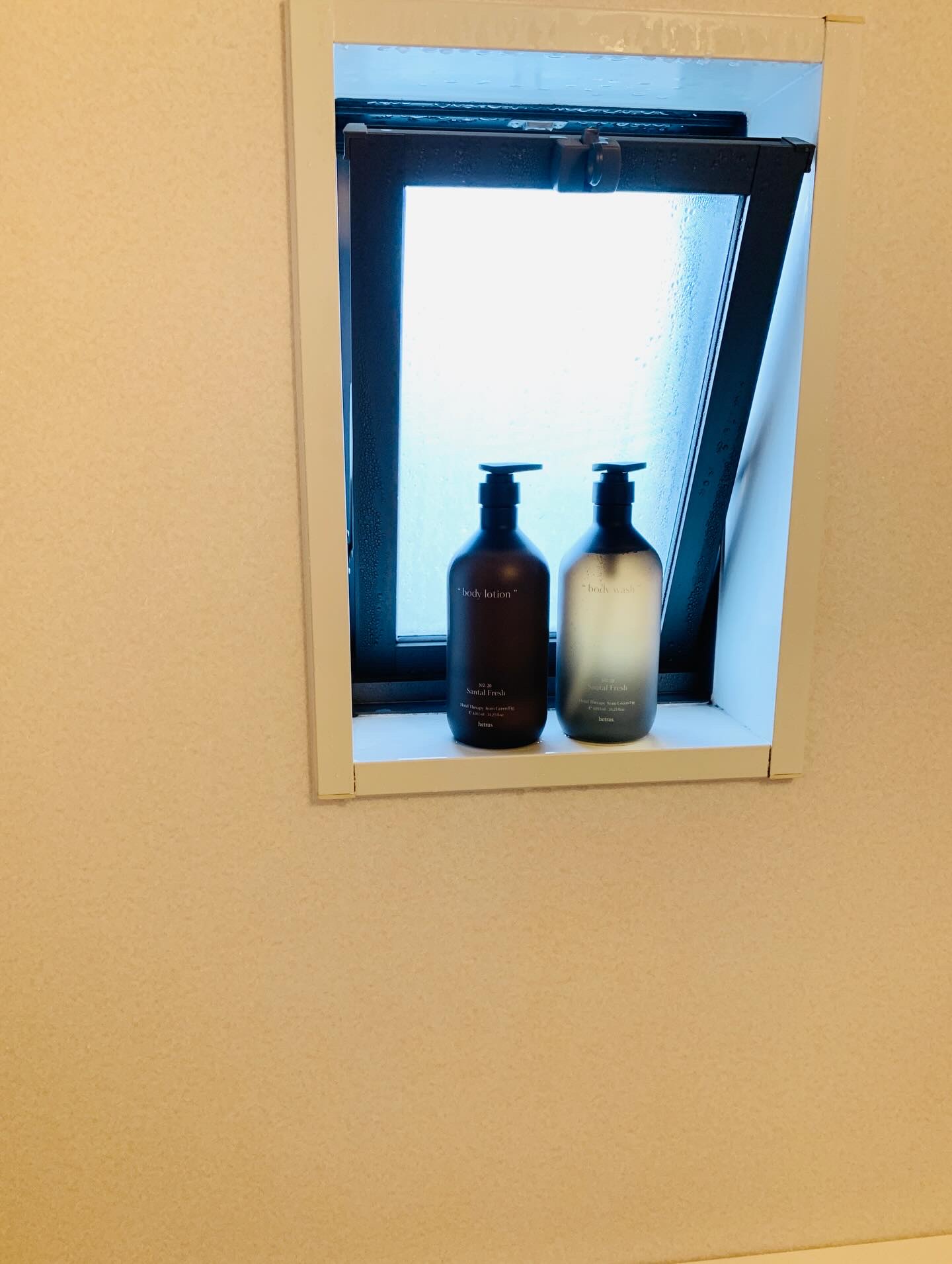 ヘトラス　ボディーローション/hetras/その他スキンケアを使ったクチコミ（2枚目）