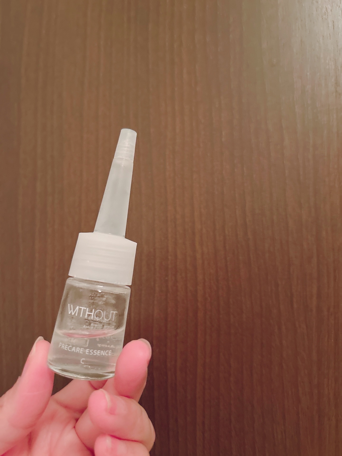 WITHOUT ウィズアウト プレケアエッセンス Cのクチコミ「ウィズアウト第二弾アンバサダーとして、 「プレケアエッセンスC」をご紹介します✨

フェース生.....」（3枚目）