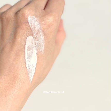 モイスチュアライジング プライマー/PAUL & JOE BEAUTE/化粧下地を使ったクチコミ(3枚目)