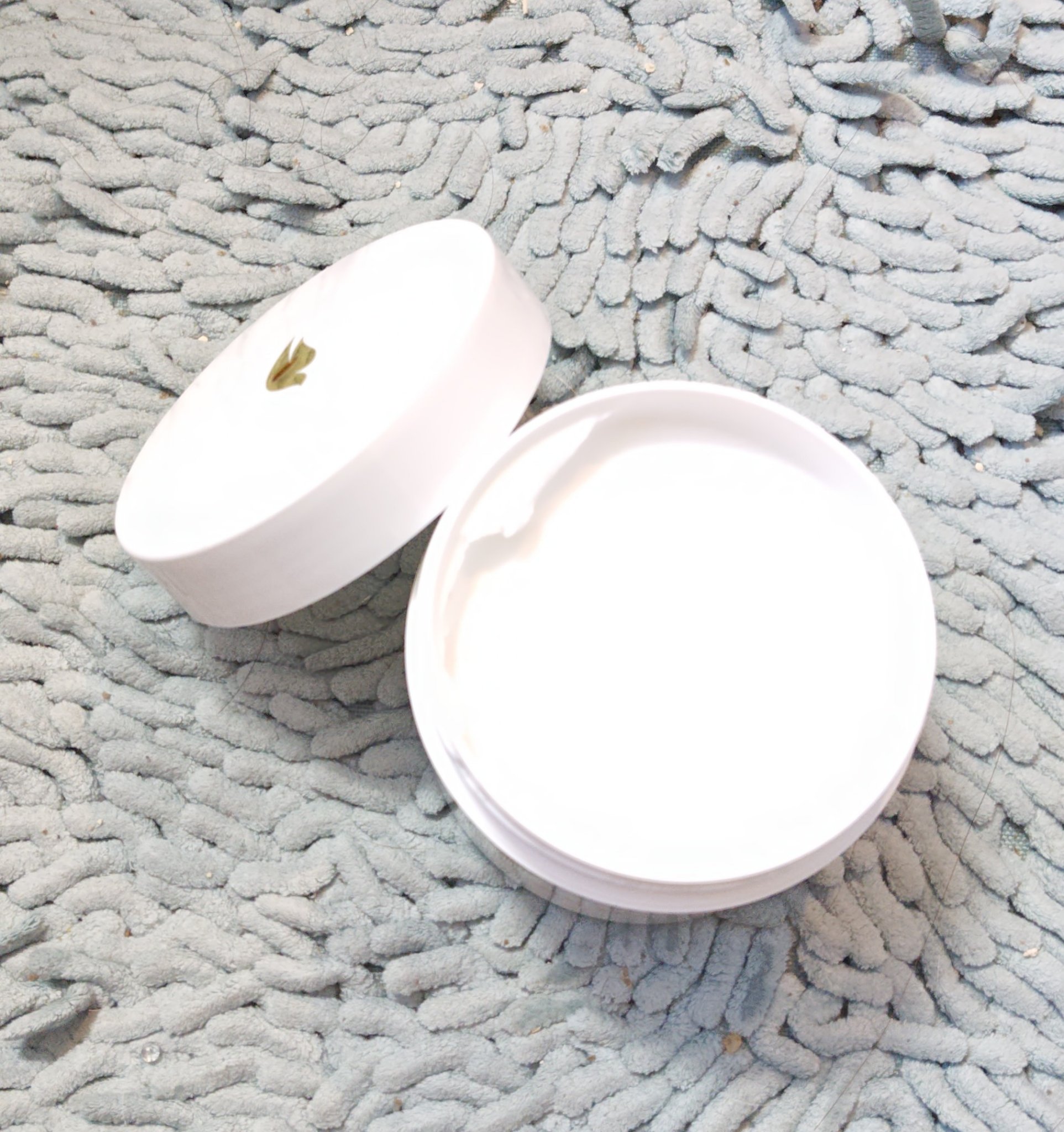 ダヴ クリームボディウォッシュ ジョイアスグロウ/ダヴ/ボディソープを使ったクチコミ（2枚目）