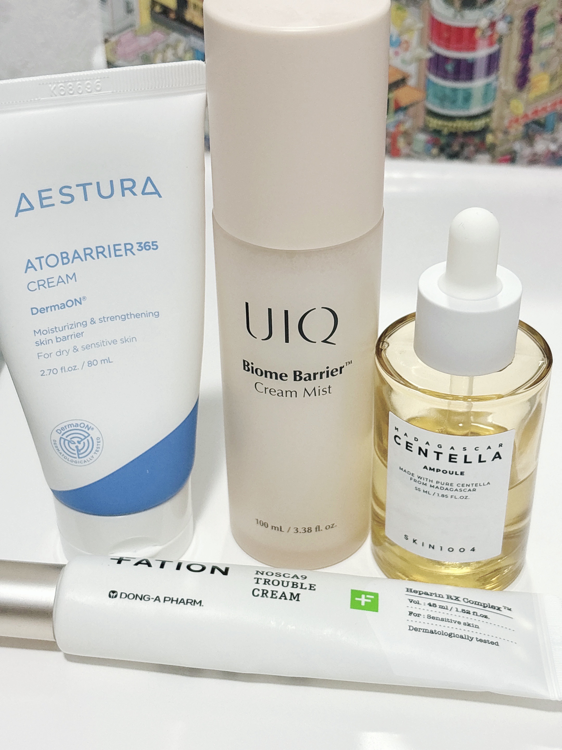 ナイトスキンケア🌙

冬はキュレルよりUIQのバイオームバリア クリームミストの方が良いのかなーって試して何回か使ってみる！
私は手にミスト付けて馴染ませてお肌に乗せてる✨良い感じ
最近ハマってるクリームは2個使い❣️

UIQ
バイオー