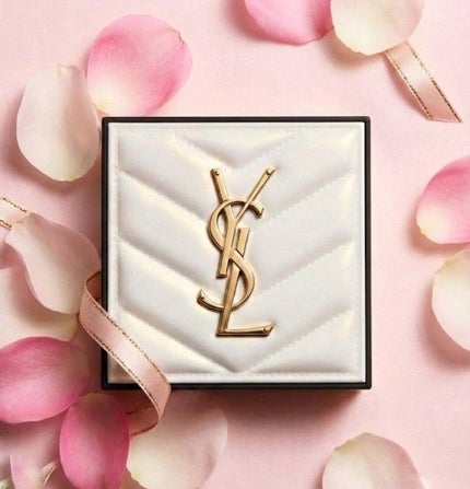 オールアワーズ ハイパールミナイザー/YVES SAINT LAURENT BEAUTE/パウダーハイライトを使ったクチコミ(1枚目)