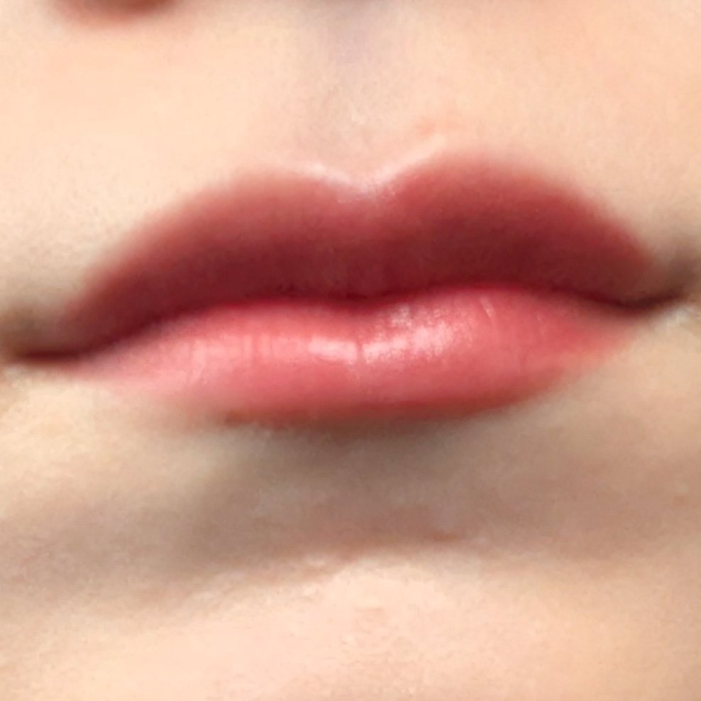 フルーティーグラムティント 127 ロゼ（ミニ）/Laka/リップティントを使ったクチコミ（2枚目）