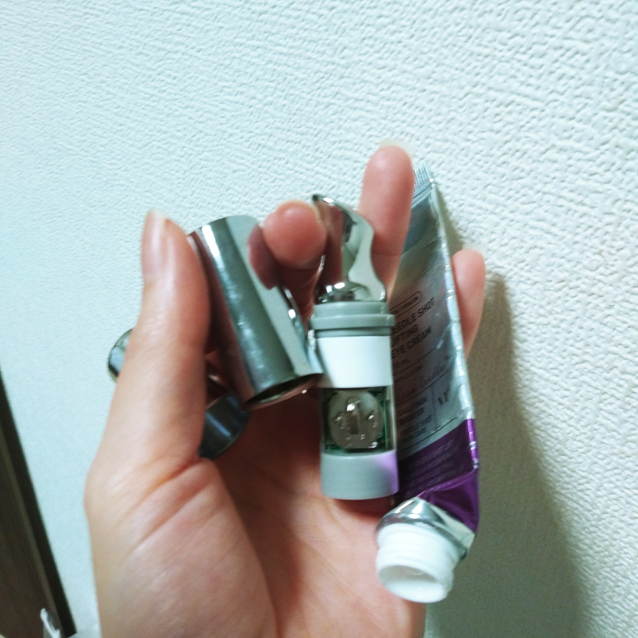 リードルショット リフティングアイクリーム/VT/アイケア・アイクリームを使ったクチコミ（2枚目）