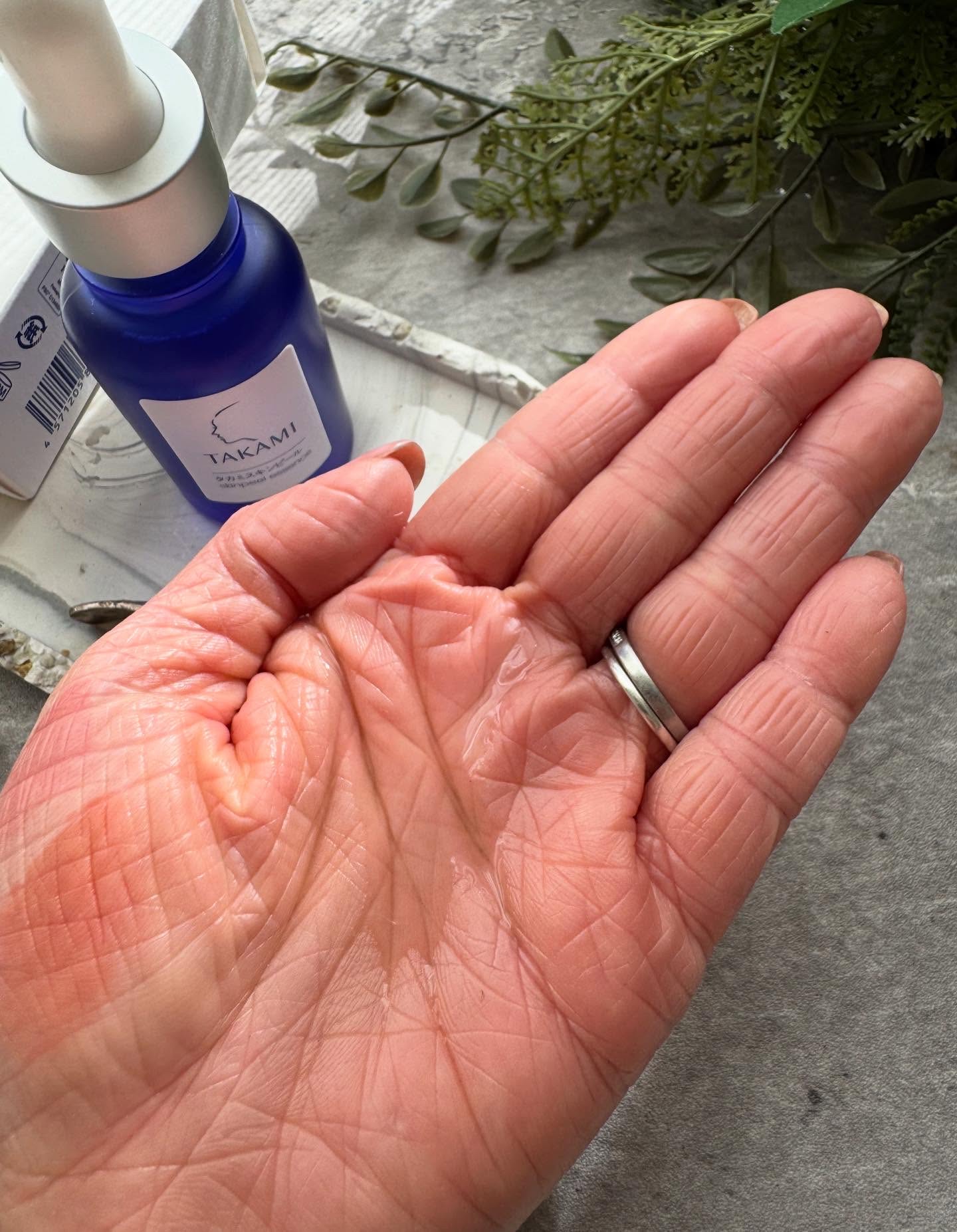 タカミスキンピール/タカミ/ブースター・導入液を使ったクチコミ（3枚目）