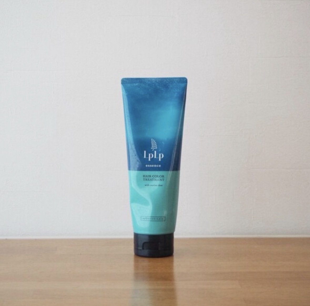 エッセンスカラートリートメント/LPLP(ルプルプ)/ヘアカラーを使ったクチコミ（1枚目）