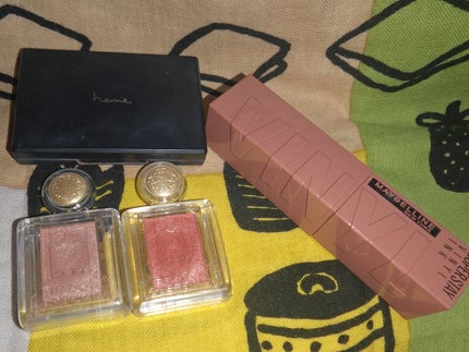 シャドーカスタマイズ/MAJOLICA MAJORCA/単色アイシャドウを使ったクチコミ(1枚目)