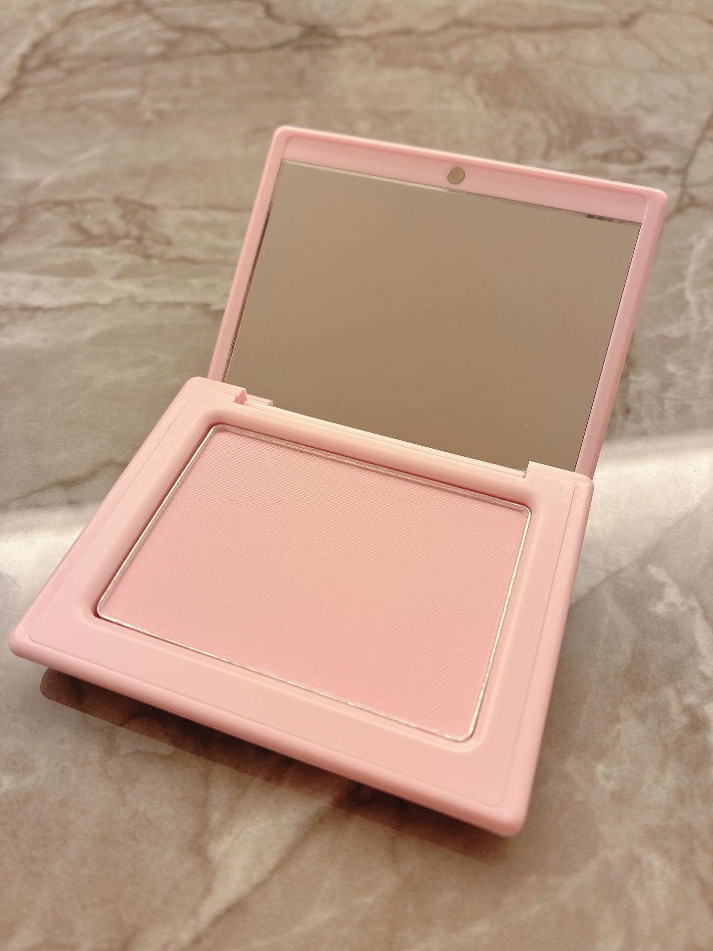 チークステイン ブラッシャー/VDL/パウダーチークを使ったクチコミ（2枚目）