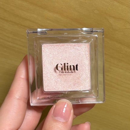 Glint ハイライターのクチコミ「ずっと気になってたやつ!
ZOZOでセールしてて990円で買えました
嬉しい☺️
Glint.....」(2枚目)