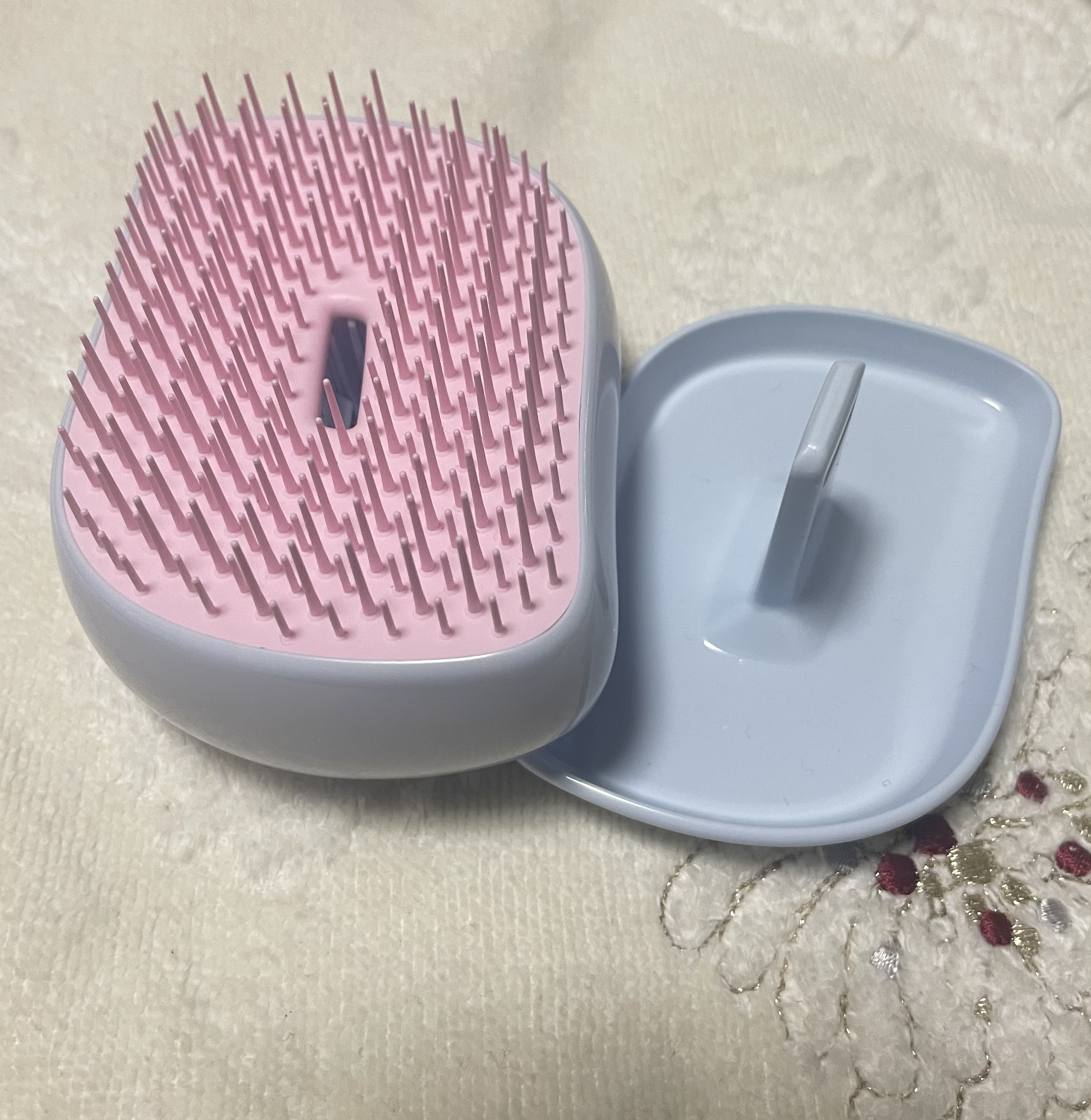 コンパクトスタイラー ベビーシェード/TANGLE TEEZER/ヘアブラシを使ったクチコミ（2枚目）