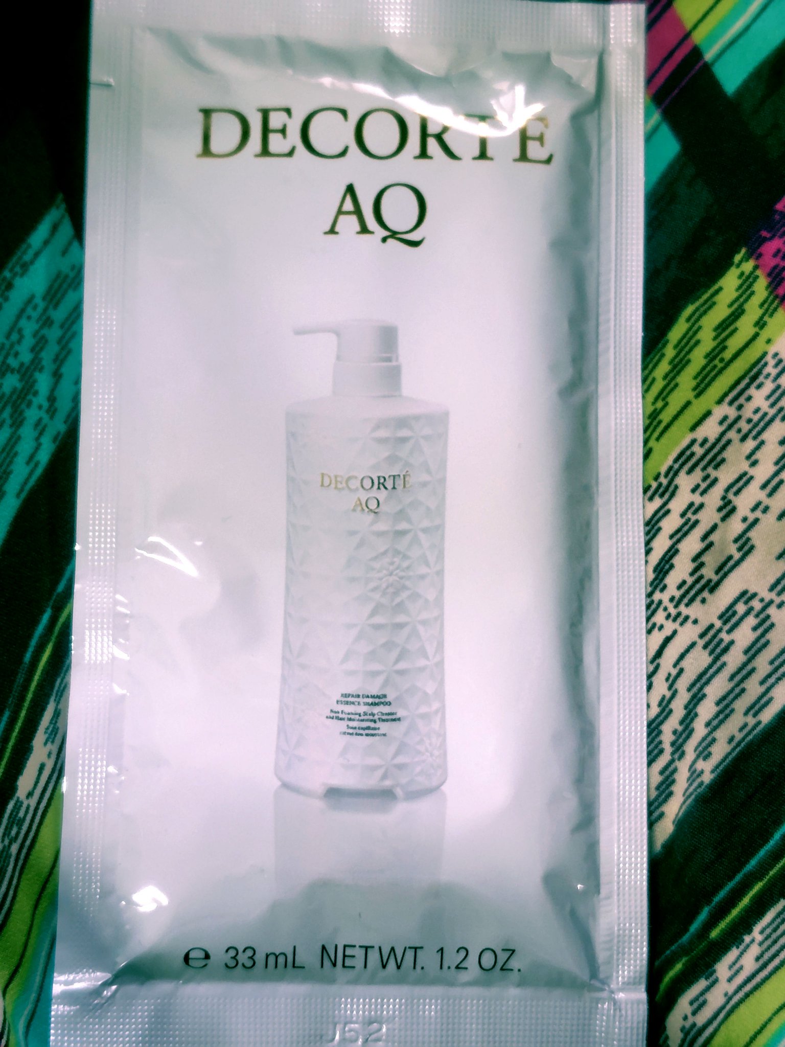 とりあえずサンプルみんな貰ってきて使ってみて欲しい

2026年一推しの代物🐎🎍

DECORTÉ💫

AQ リペア エッセンスシャンプー

塗るシャンプー

現品買いました🥰

サンプル欲しいと言えば、DECORTÉでくれます

