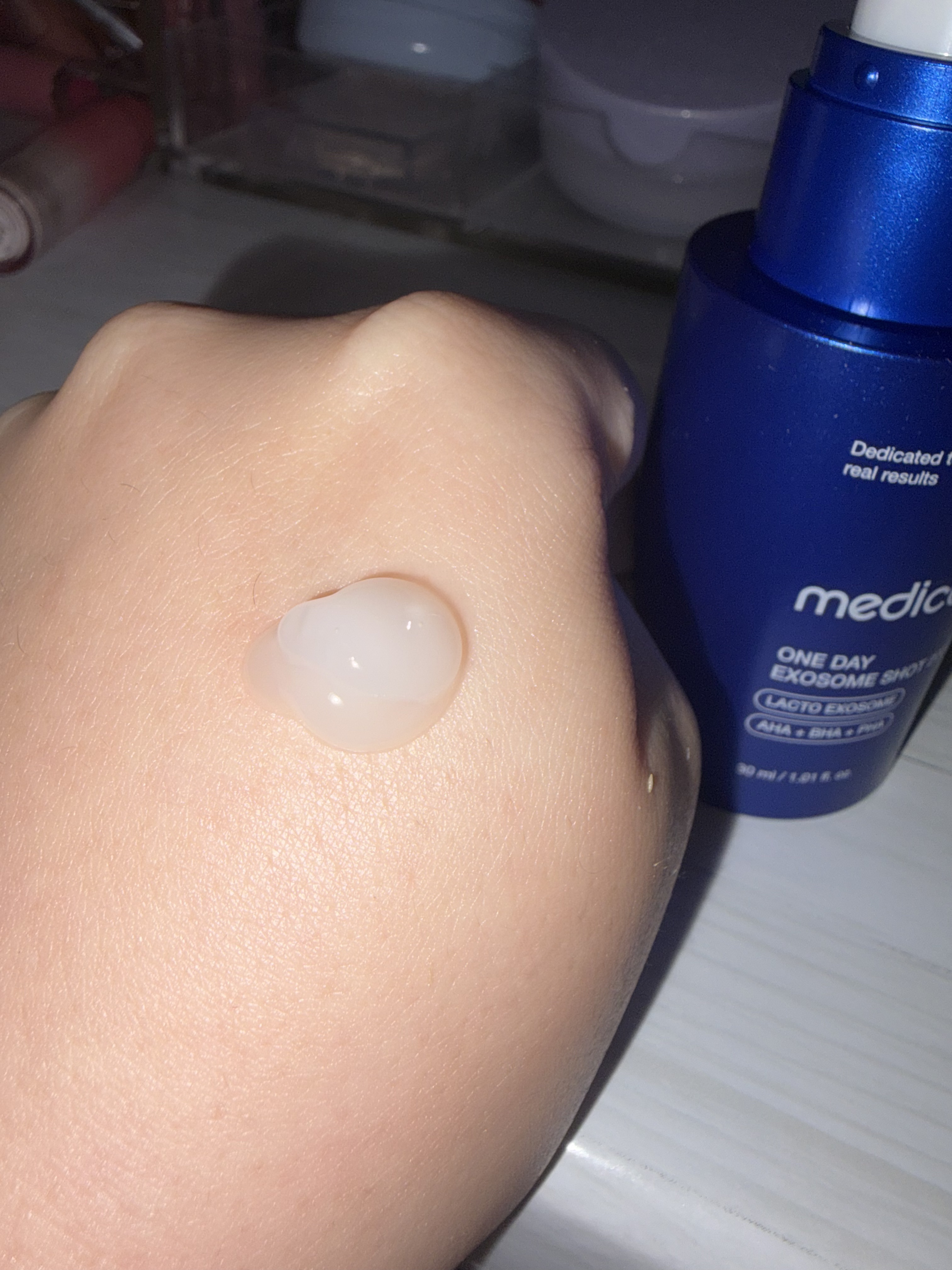 ゼロ1DAYエクソソームショット2000/MEDICUBE/美容液を使ったクチコミ（3枚目）