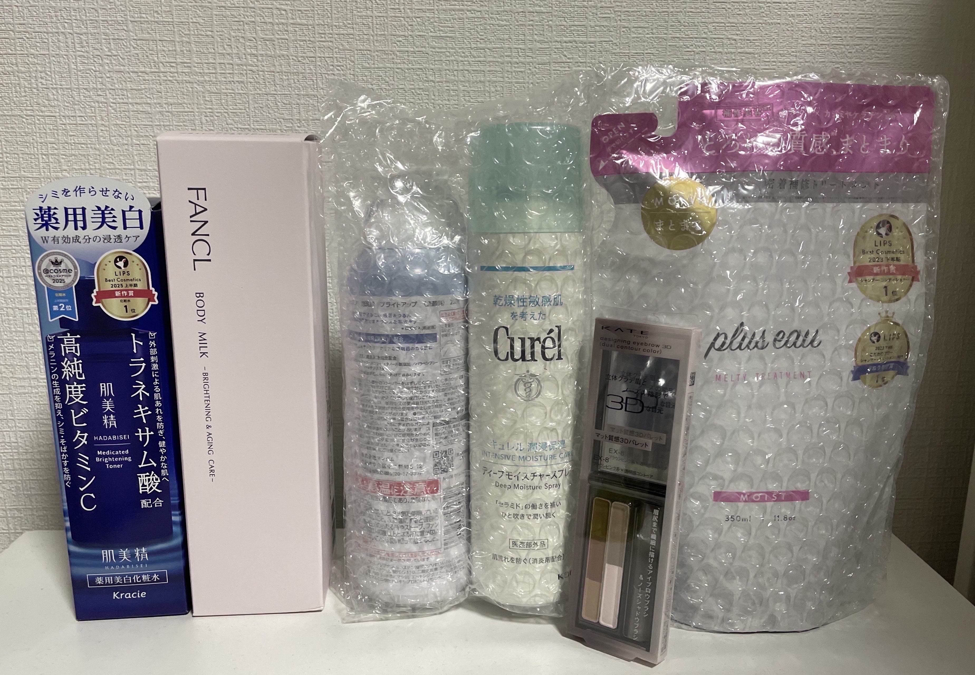 ケイト デザイニングアイブロウ 3D（デュアルコントゥアカラー）/KATE/パウダーアイブロウを使ったクチコミ（2枚目）