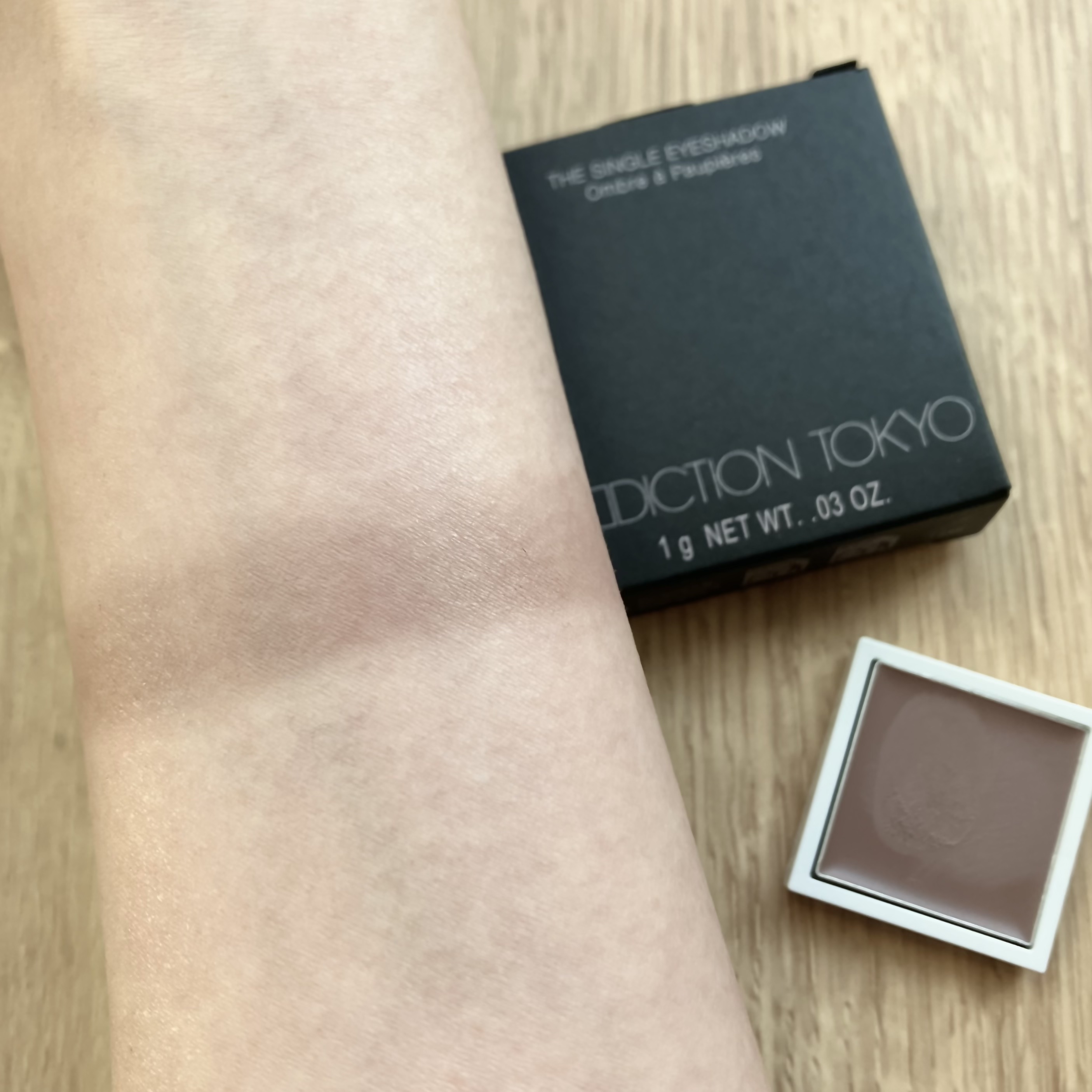 アディクション ザ シングル アイシャドウ クリーム/ADDICTION/ジェル・クリームアイシャドウを使ったクチコミ（1枚目）
