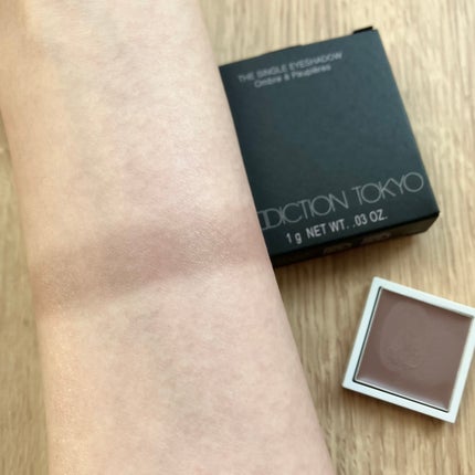 ADDICTION アディクション ザ シングル アイシャドウ クリームのクチコミ「アディクション ザシングルアイシャドウクリームの003C
このグレイッシュ赤みブラウンを仕込.....」(1枚目)