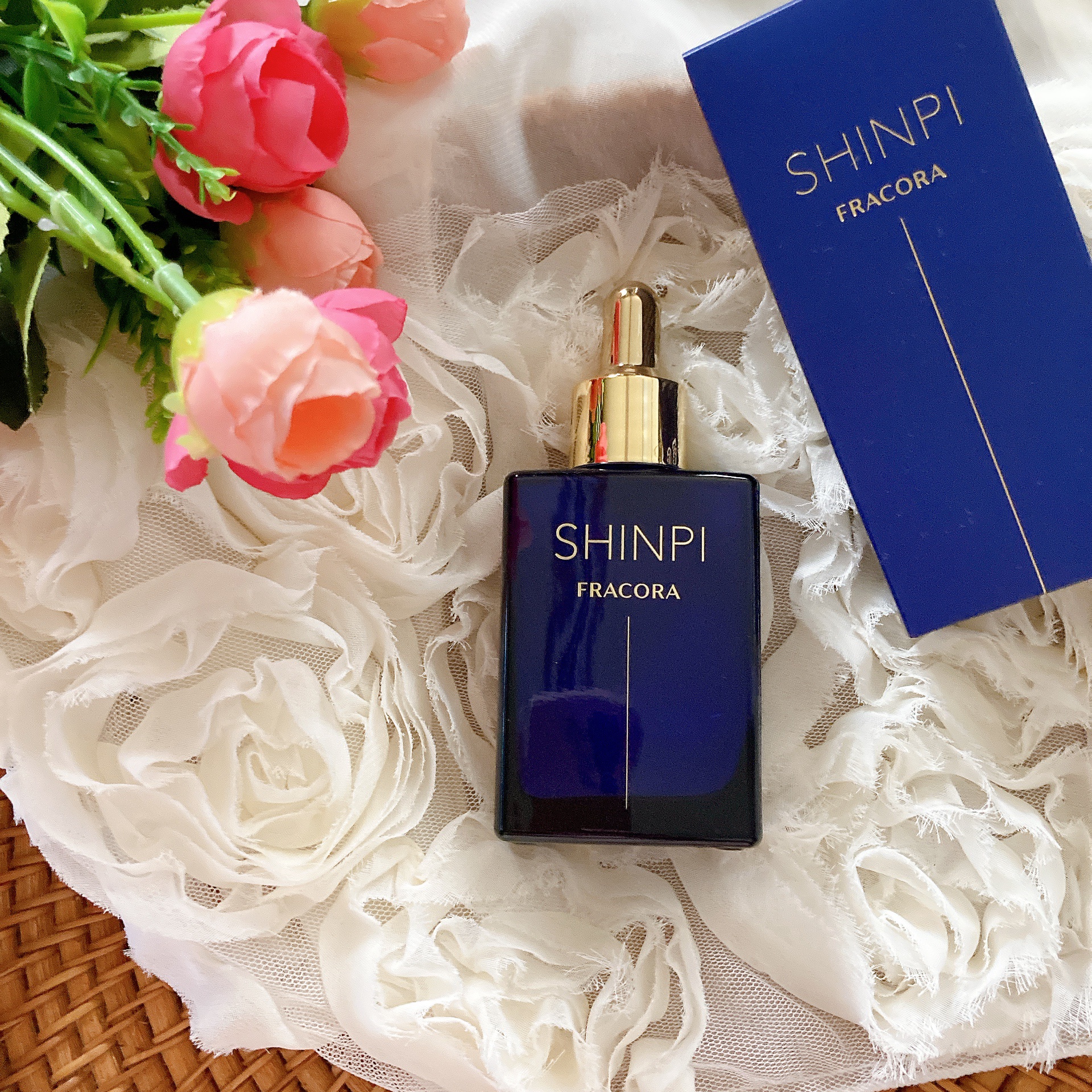 #PR #シンピ #SHINPI #幹細胞コスメ


FRACORA SHINPI®　美容液



独自の「サイタイ幹細胞培養エキス※1」が土台※2へ届く新発想美容液

※1 ヒトサイタイ間葉幹細胞エクソソーム（保湿成分）
※2 角層のこと