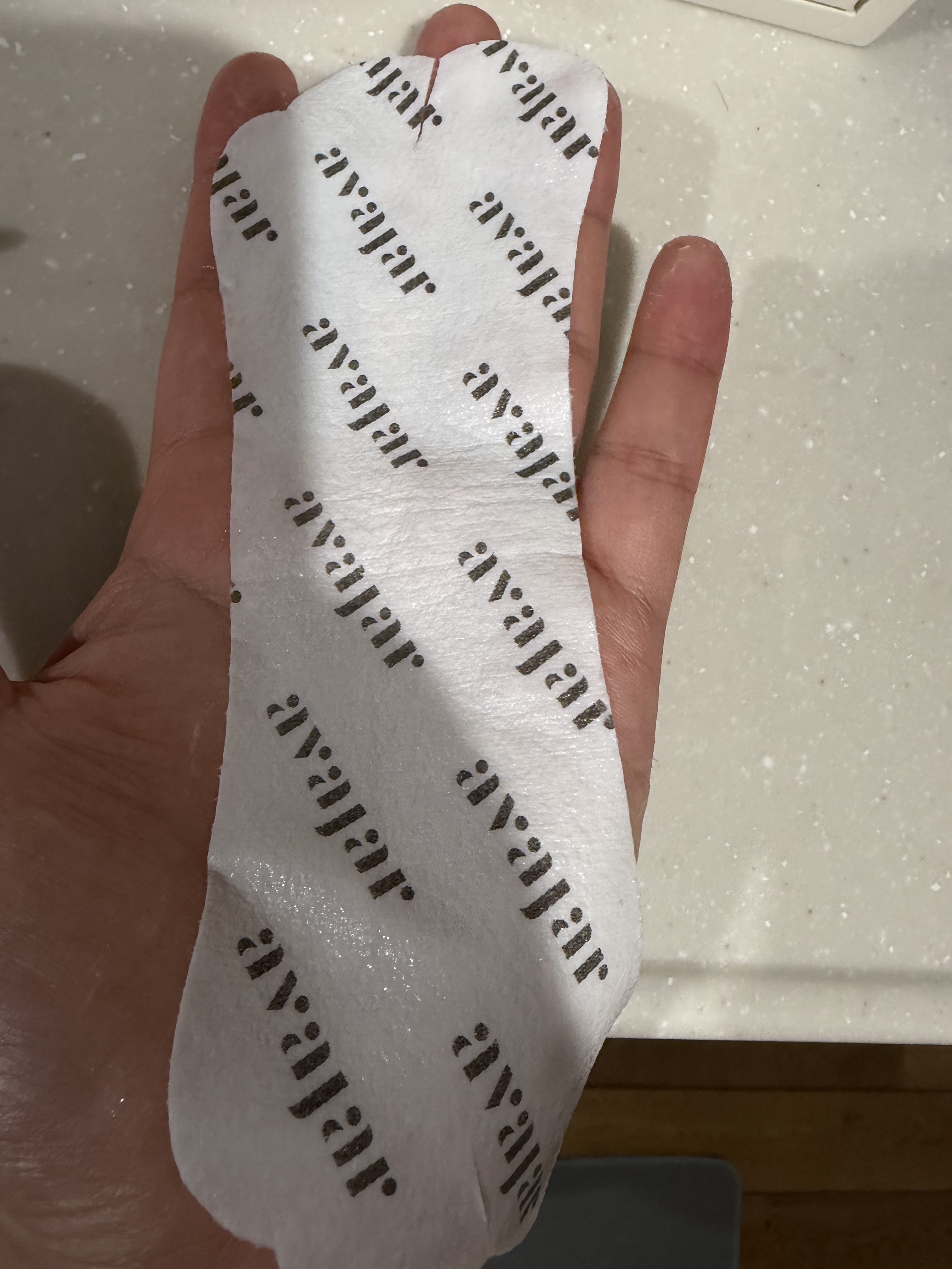 リジュビネイティングネックリンクルコントロールマスク/avajar/ネック・デコルテケアを使ったクチコミ（1枚目）