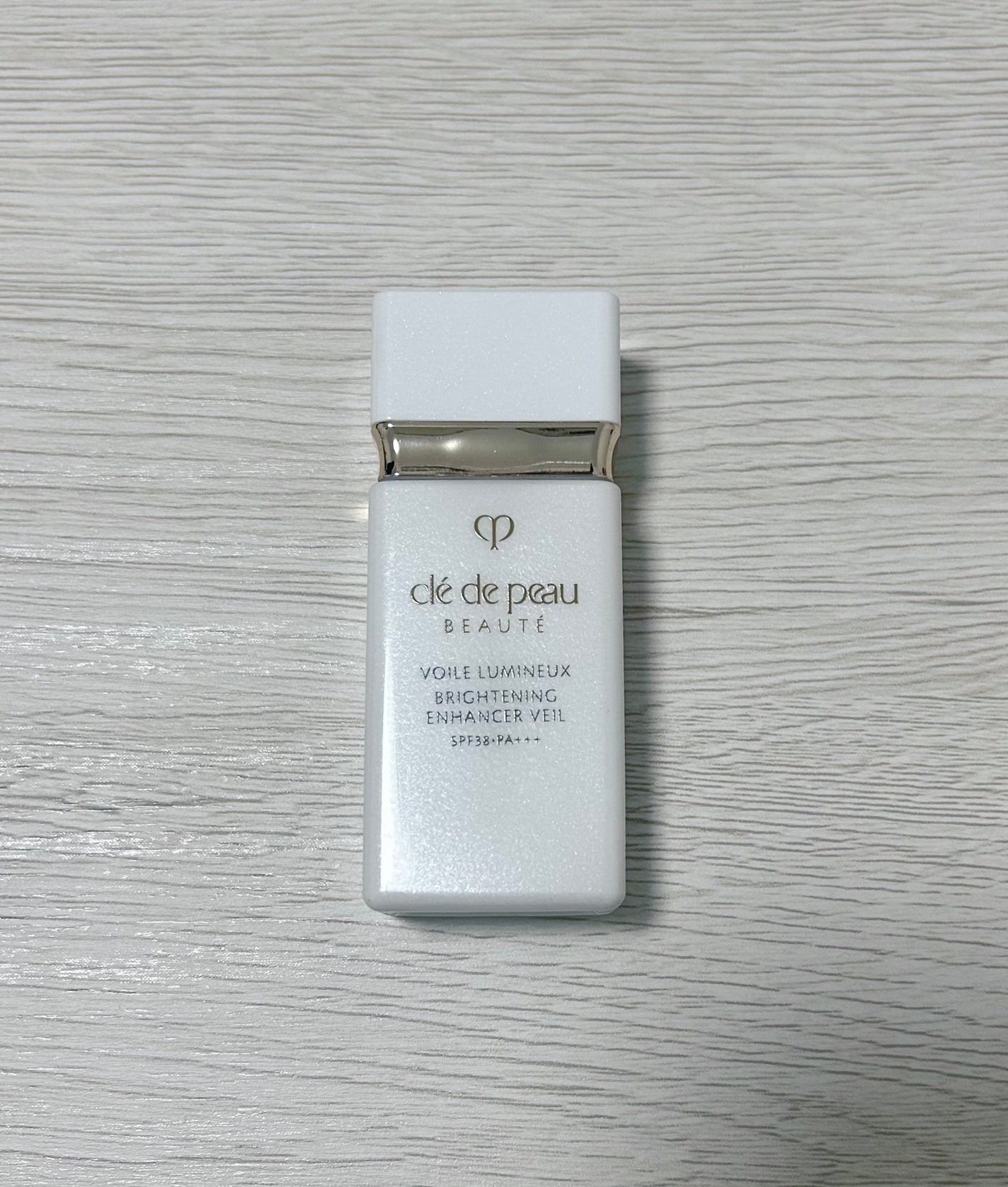 クレ・ド・ポー ボーテ ヴォワールルミヌ/クレ・ド・ポー ボーテ/化粧下地を使ったクチコミ(1枚目)