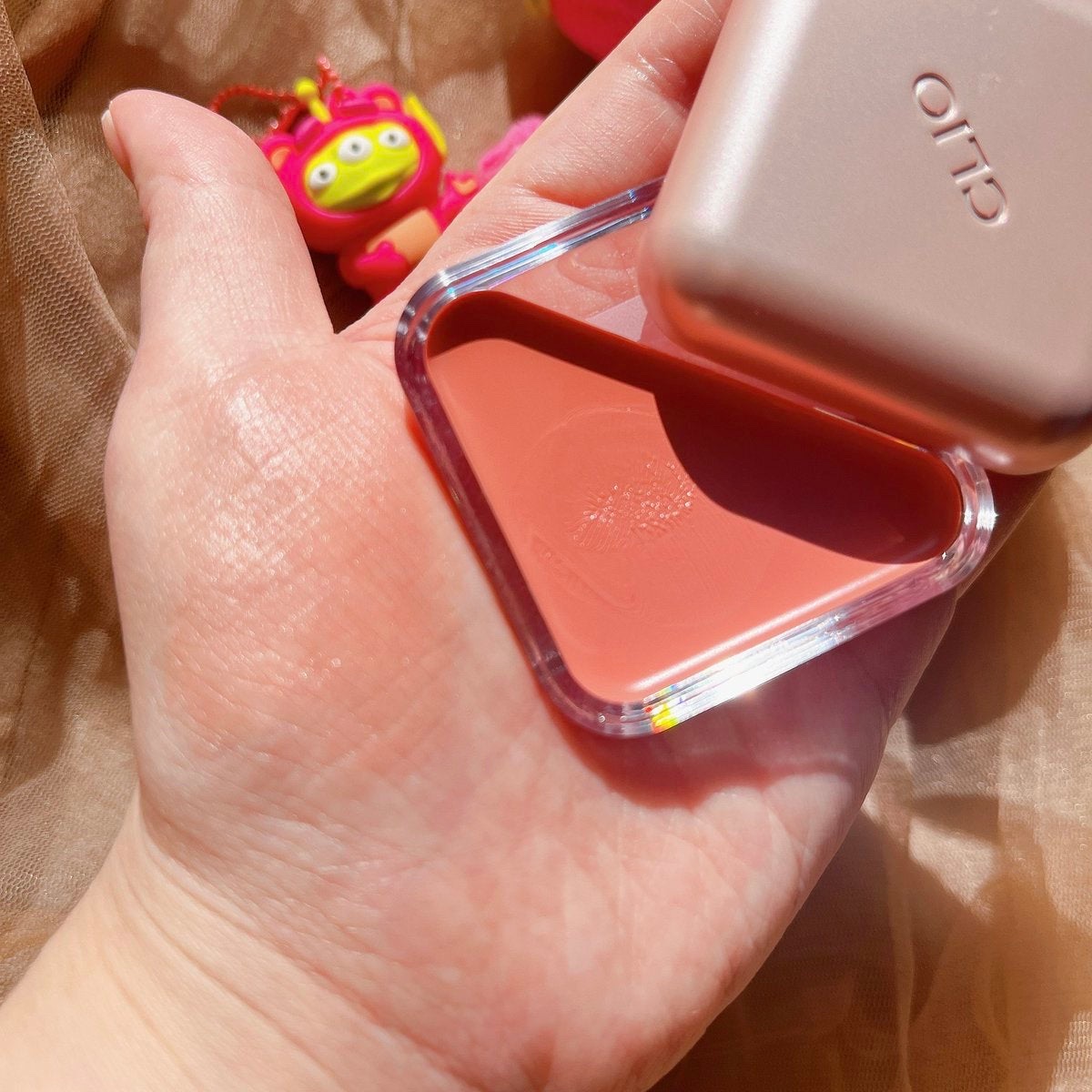 エッセンシャルリップチークタップブラー/CLIO/ジェル・クリームチークを使ったクチコミ（2枚目）