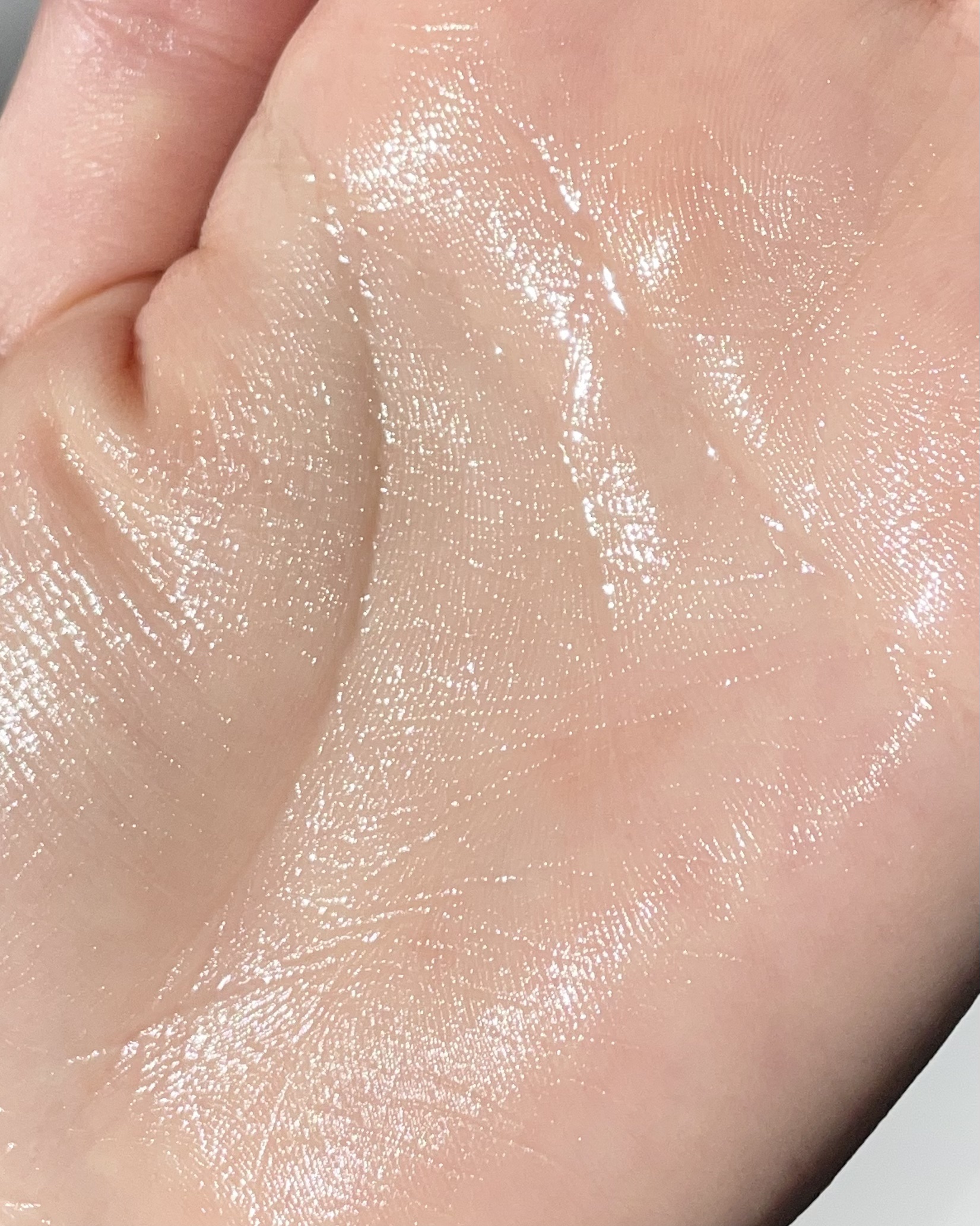 洗い流さないトリートメント/GROWUS/アウトバストリートメントを使ったクチコミ（2枚目）