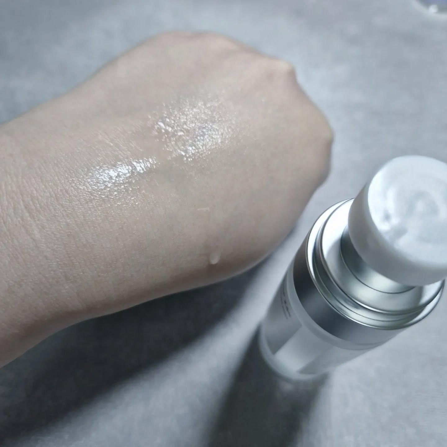 ダーマセラムミスト パンテノール2.5%/SHIMBI METHOD/ミスト状化粧水を使ったクチコミ（3枚目）