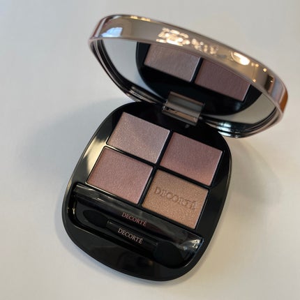 スキンシャドウ デザイニング パレット/DECORTÉ/アイシャドウパレットを使ったクチコミ(1枚目)