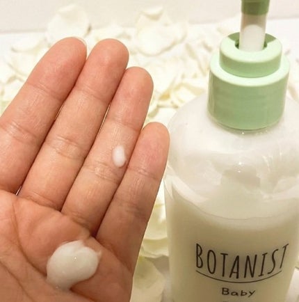 BOTANIST ボタニストベビー ボタニカルベビーケアセットのクチコミ「BOTANIST
ボタニストベビー ボタニカルベビーケアセット
BOTANISTのベビーケア.....」(3枚目)