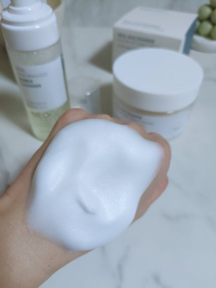 リアルナイアシンアミドグローアップクレンジングフォーム/NEOGEN/洗顔フォームを使ったクチコミ(4枚目)