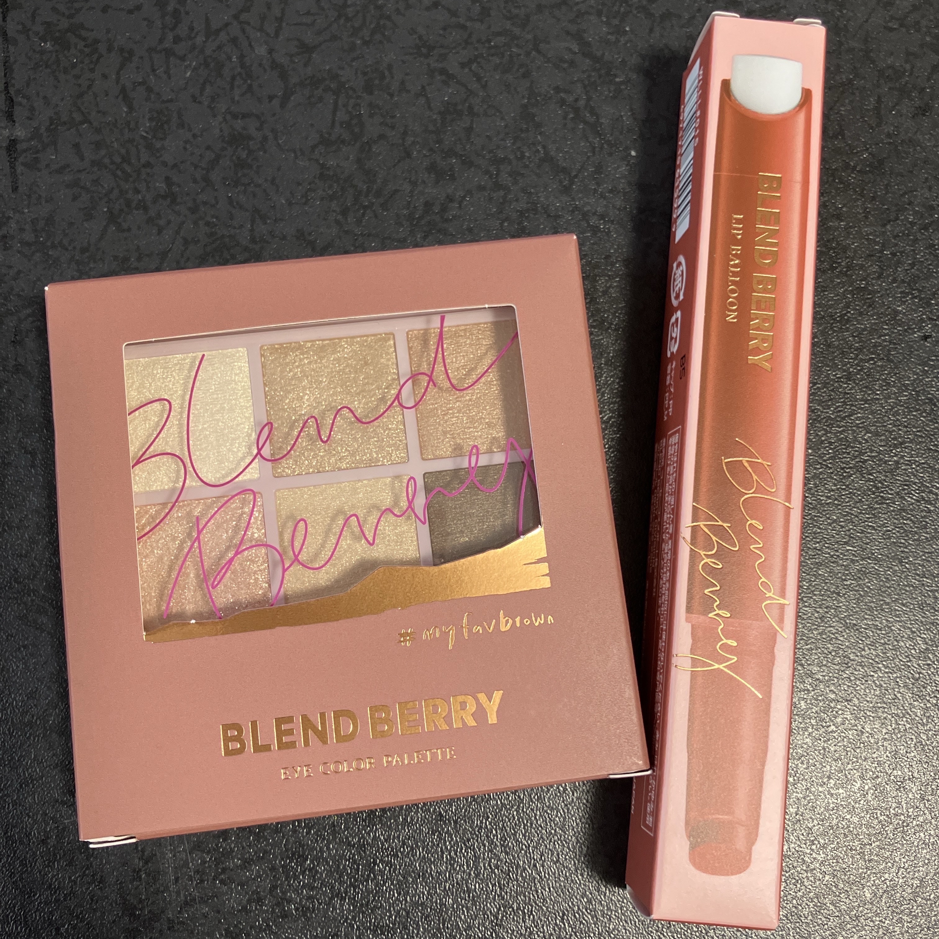 オーラクリエイション/BLEND BERRY/アイシャドウパレットを使ったクチコミ（1枚目）