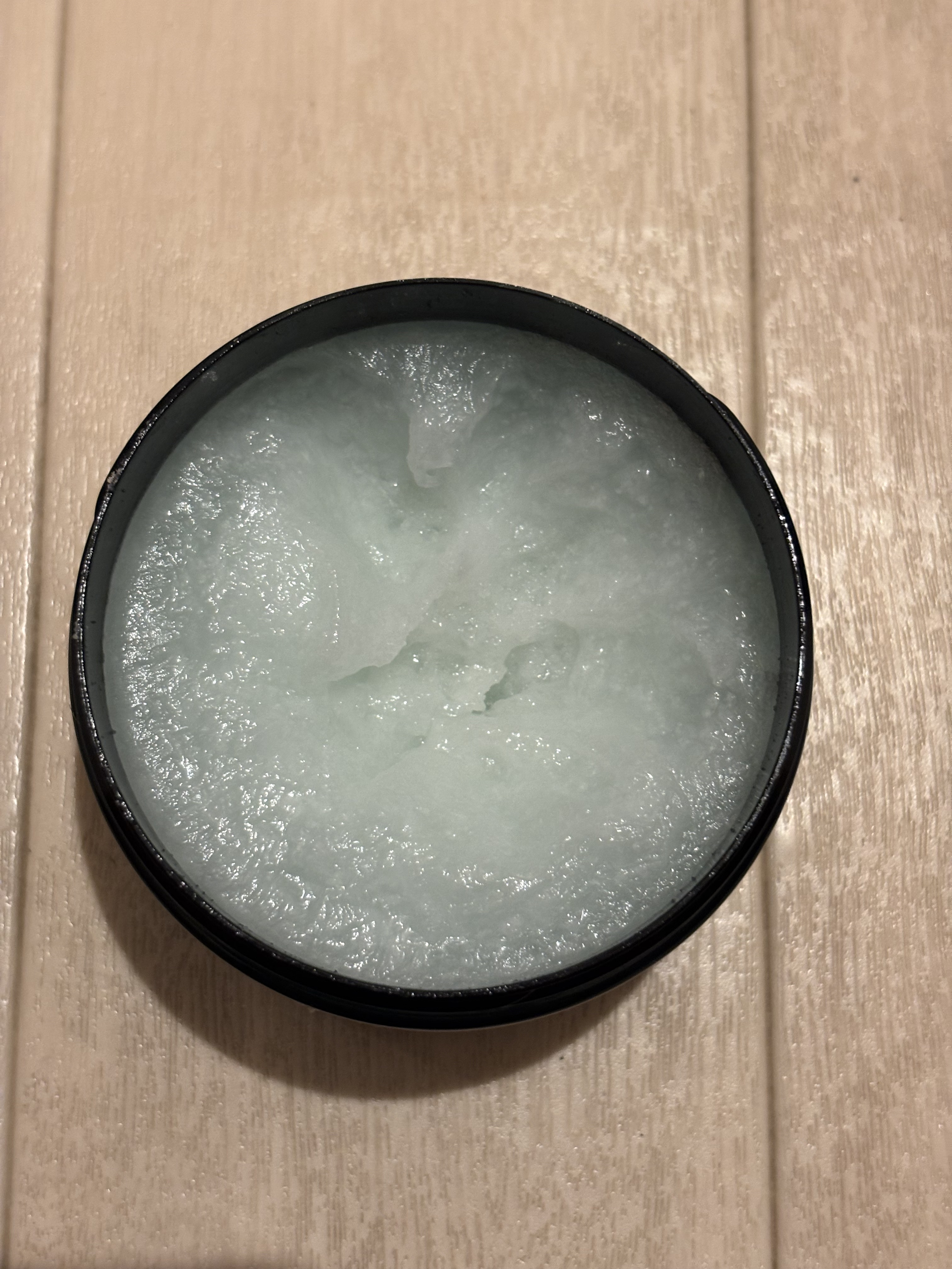 ティーツリー クリア&バランシング ヘアスクラブ/THE BODY SHOP/市販シャンプーを使ったクチコミ（3枚目）