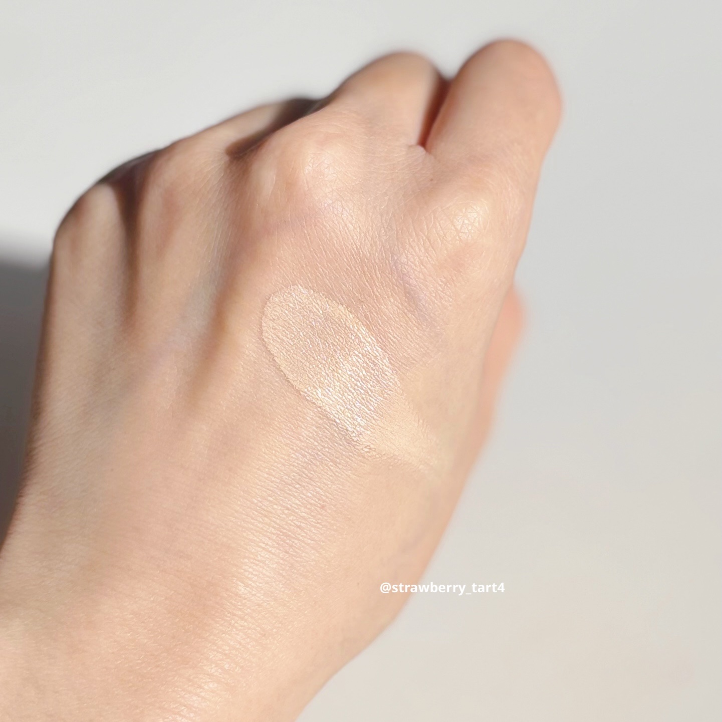 MASK FIT RUBY MESH CUSHION 17C ポーセリン/TIRTIR(ティルティル)/クッションファンデーションを使ったクチコミ（2枚目）