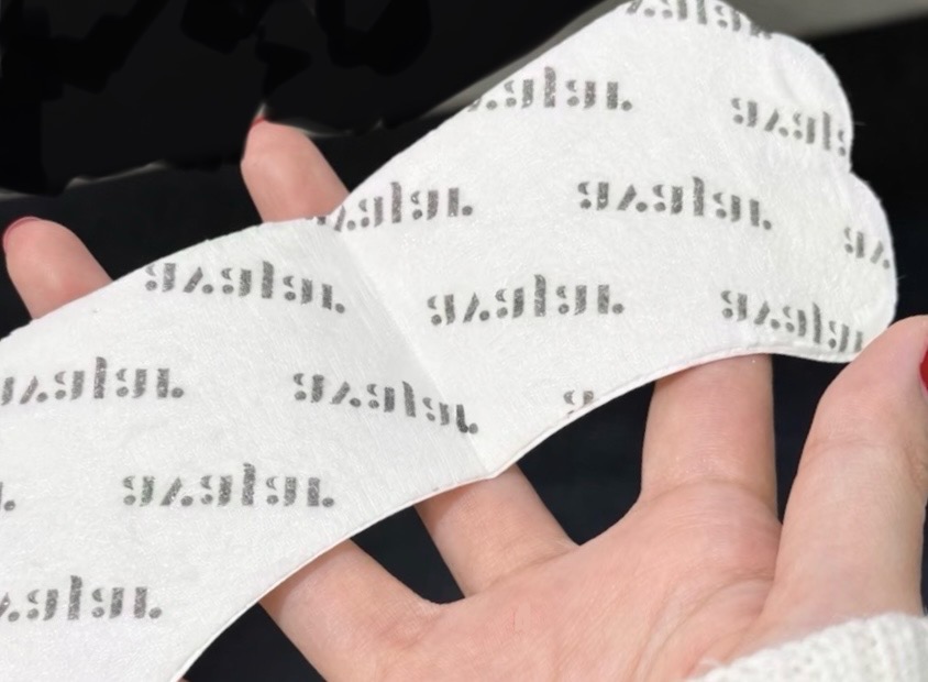 リジュビネイティングネックリンクルコントロールマスク/avajar/ネック・デコルテケアを使ったクチコミ（2枚目）