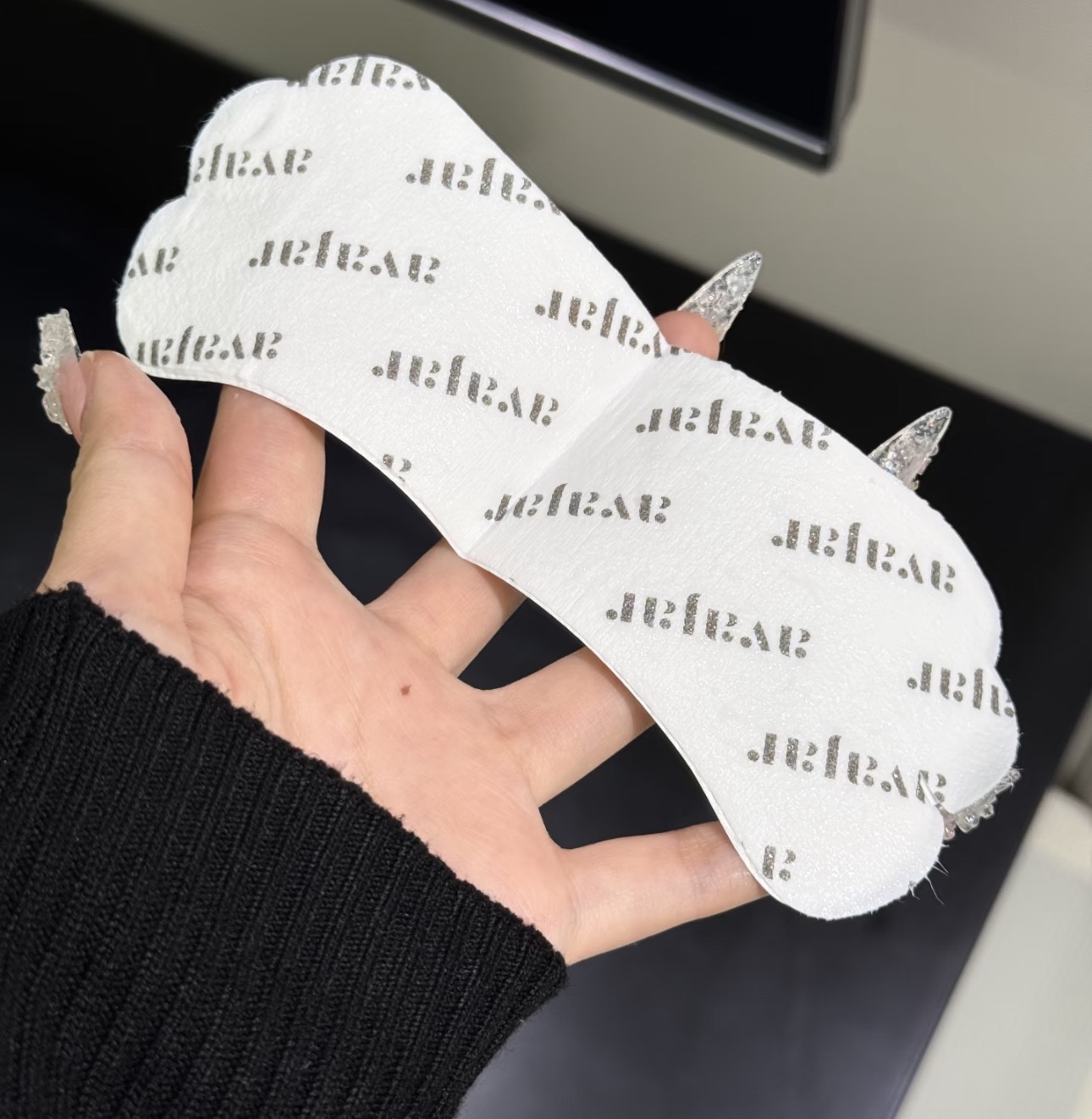 リジュビネイティングネックリンクルコントロールマスク/avajar/ネック・デコルテケアを使ったクチコミ（1枚目）