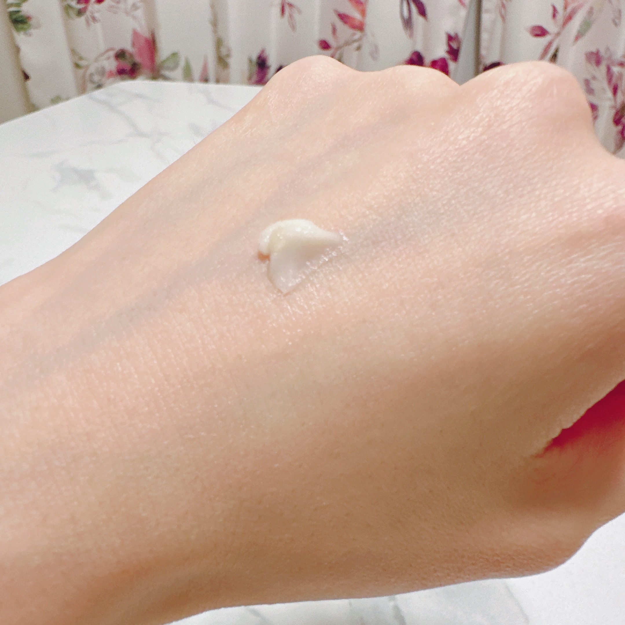 NMNプラスリフトアイクリーム/CHARDE/アイケア・アイクリームを使ったクチコミ（3枚目）