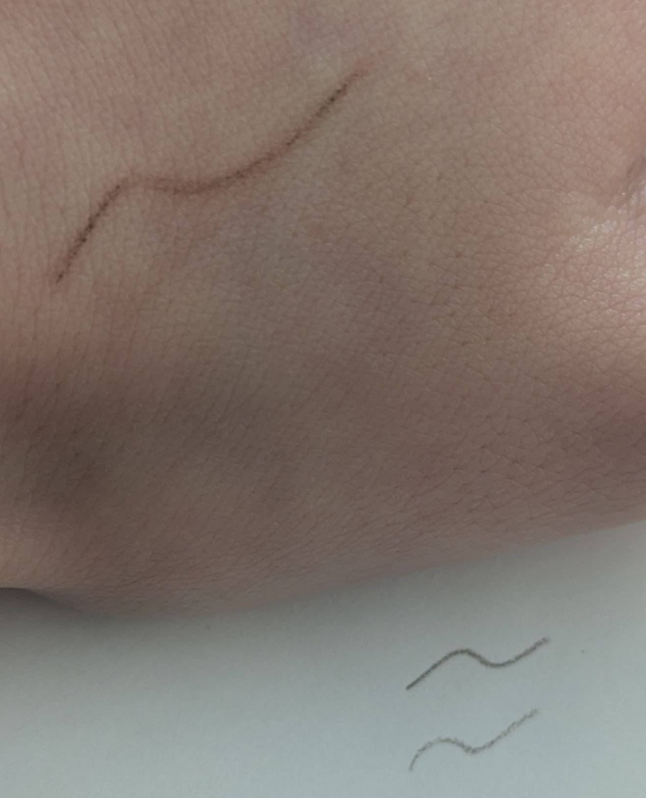 ケイト アイブロウペンシルスーパースリム0.8/KATE/アイブロウペンシルを使ったクチコミ（3枚目）