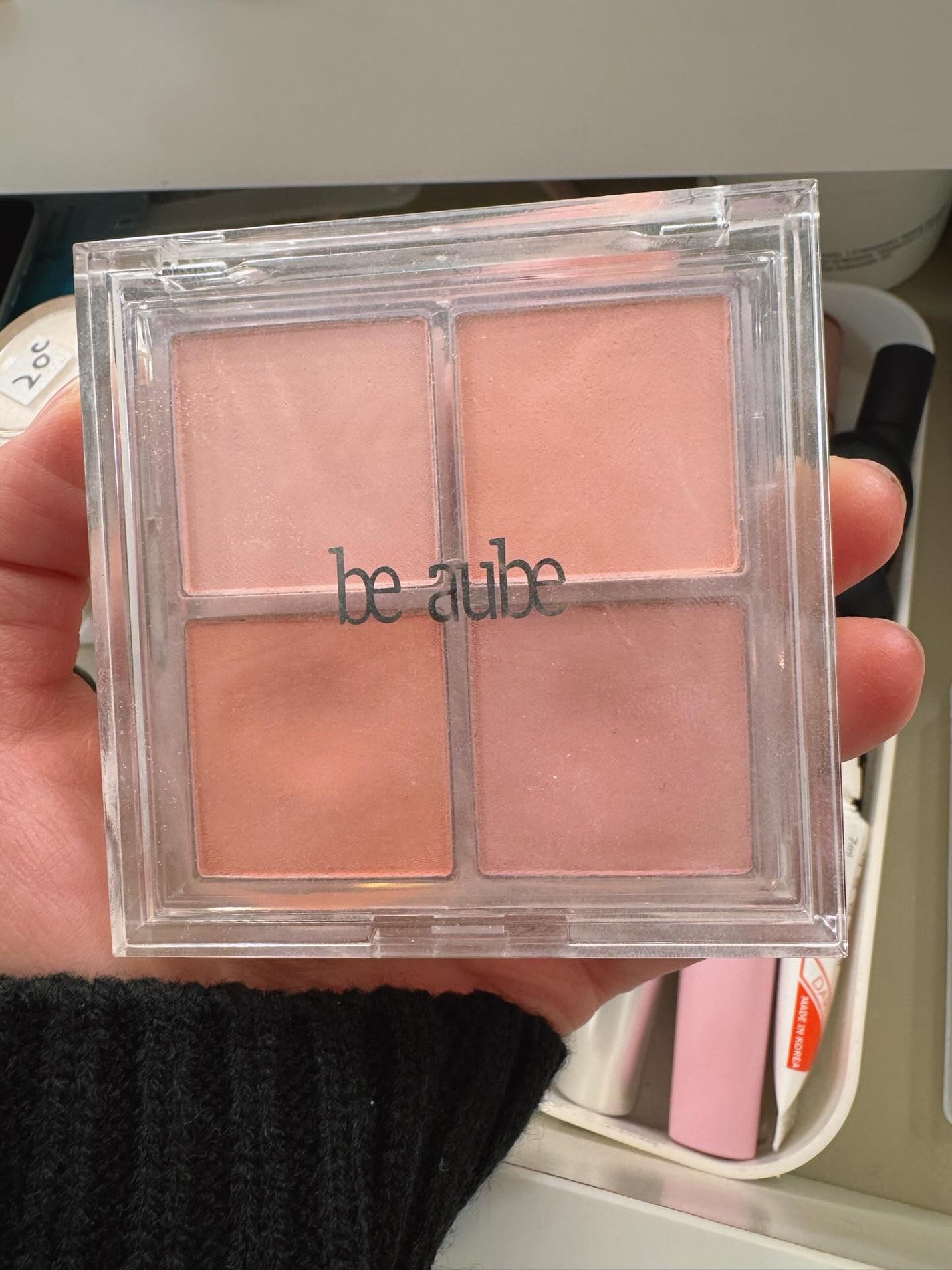 ヘアメイクみどり【YouTube】 on LIPS 「今のトレンド韓国メイクをお勉強☺️✨私の顔ってほりが深くて目..」(9枚目)