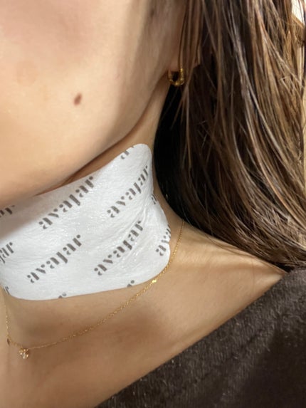 リジュビネイティングネックリンクルコントロールマスク/avajar/ネック・デコルテケアを使ったクチコミ(3枚目)