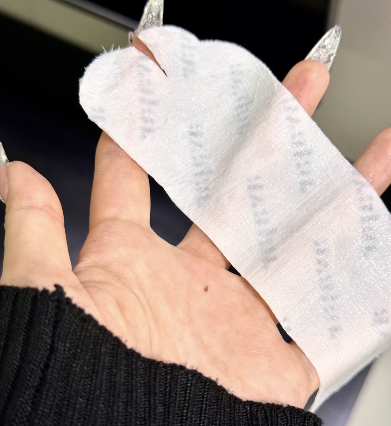 リジュビネイティングネックリンクルコントロールマスク/avajar/ネック・デコルテケアを使ったクチコミ（2枚目）