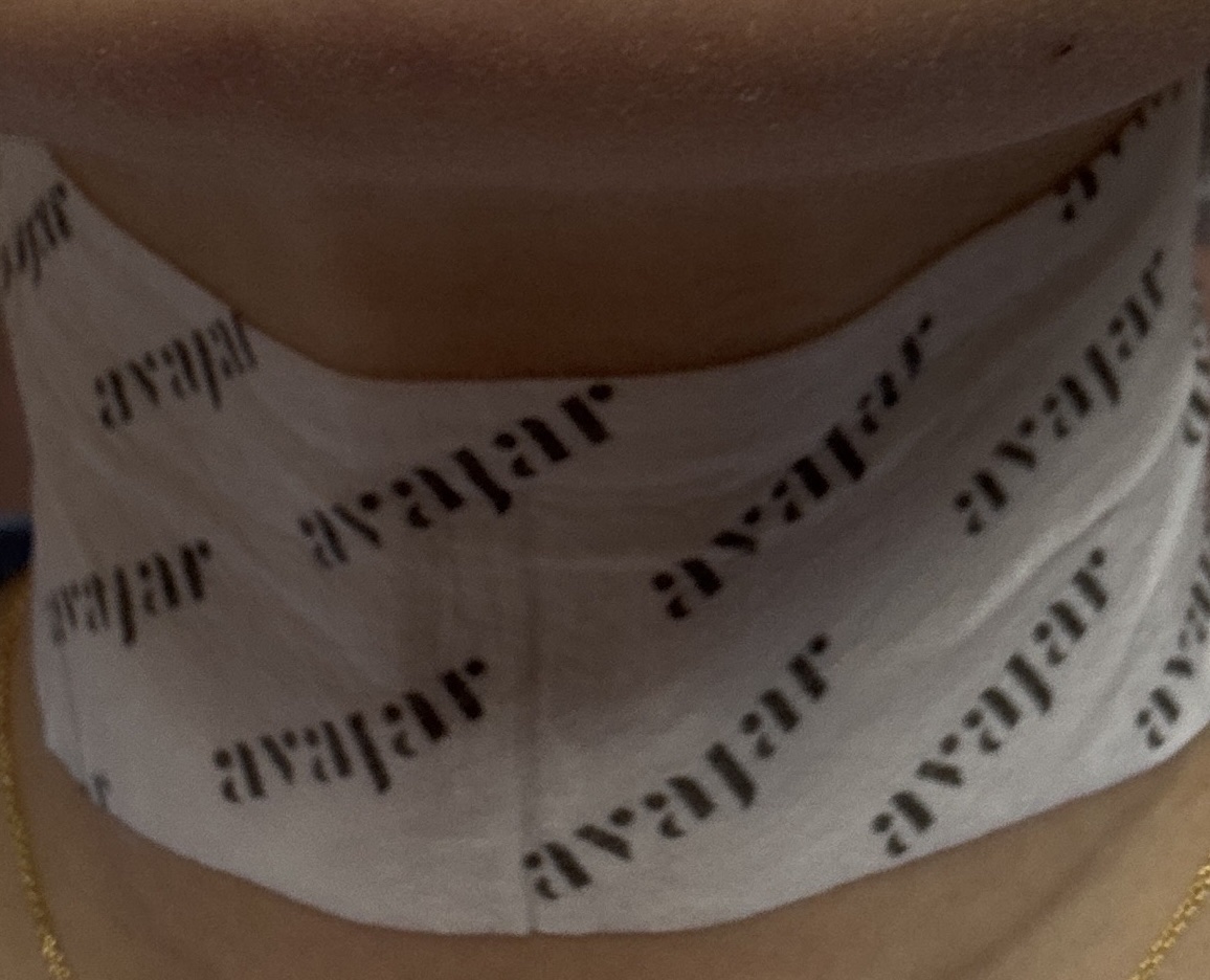 リジュビネイティングネックリンクルコントロールマスク/avajar/ネック・デコルテケアを使ったクチコミ（3枚目）