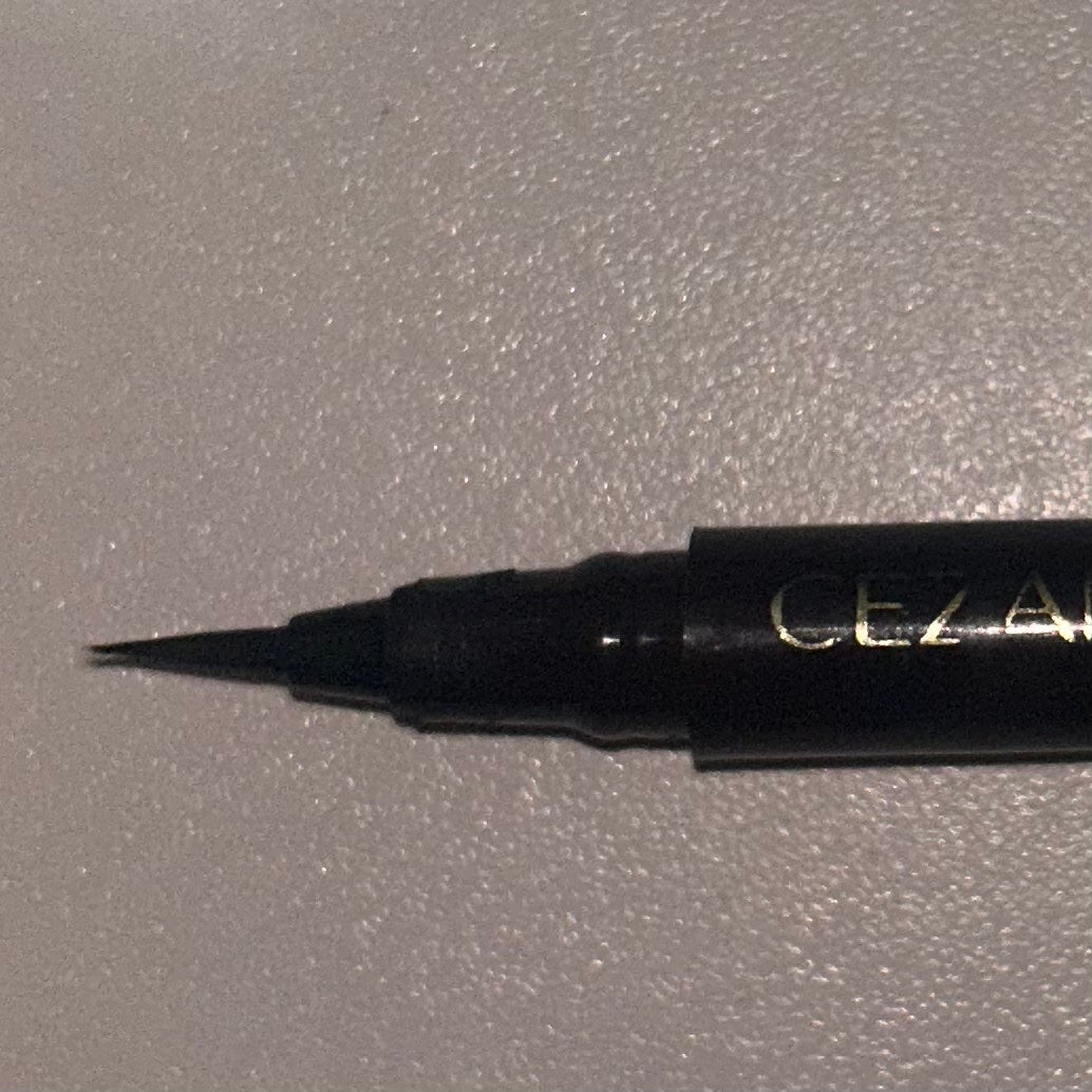 極細アイライナーEX/CEZANNE/リキッドアイライナーを使ったクチコミ(1枚目)