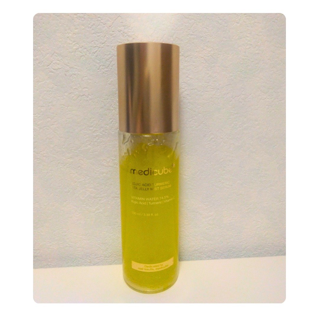 コウジ酸ビタゼリーセラムミスト/MEDICUBE/美容液を使ったクチコミ（2枚目）