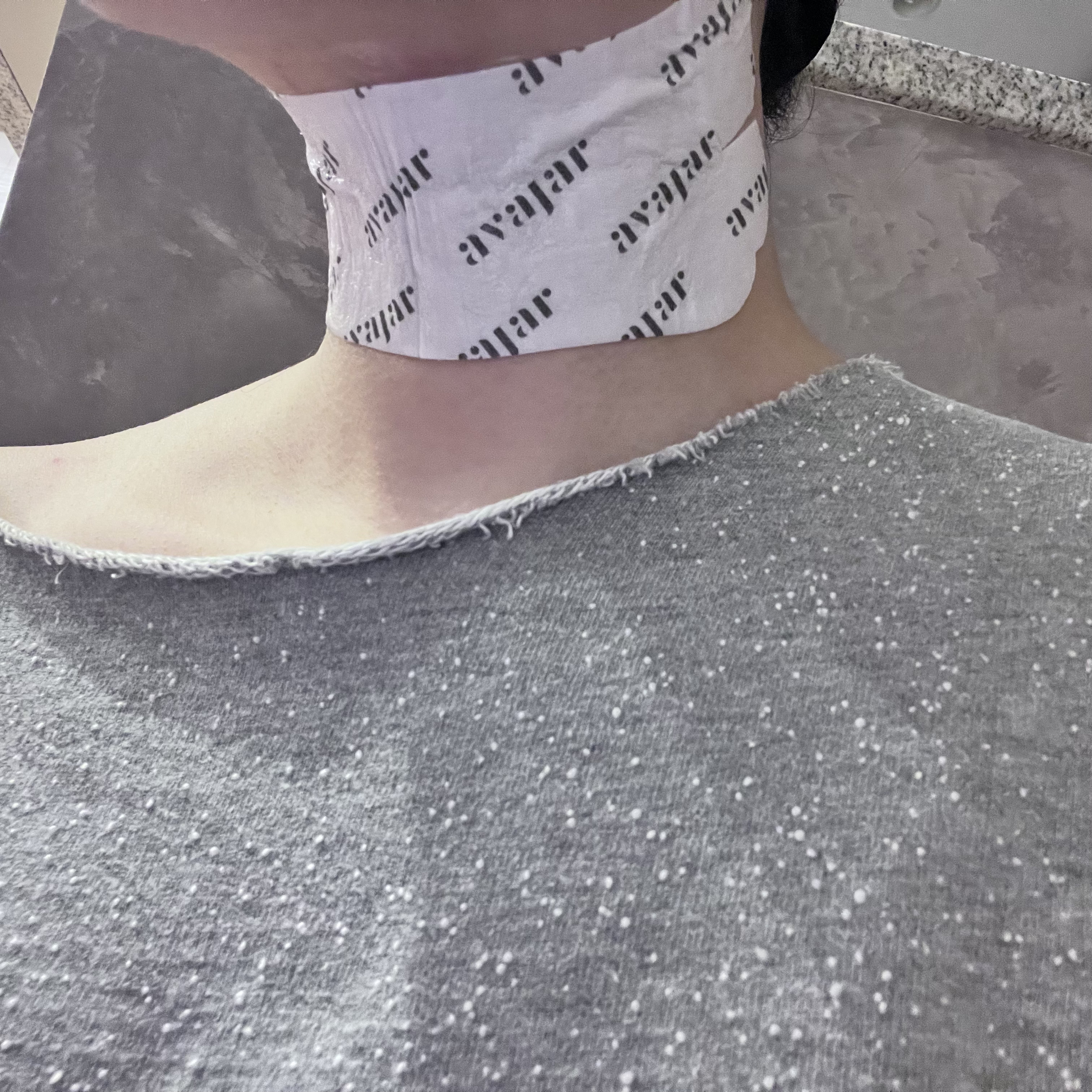 リジュビネイティングネックリンクルコントロールマスク/avajar/ネック・デコルテケアを使ったクチコミ（3枚目）