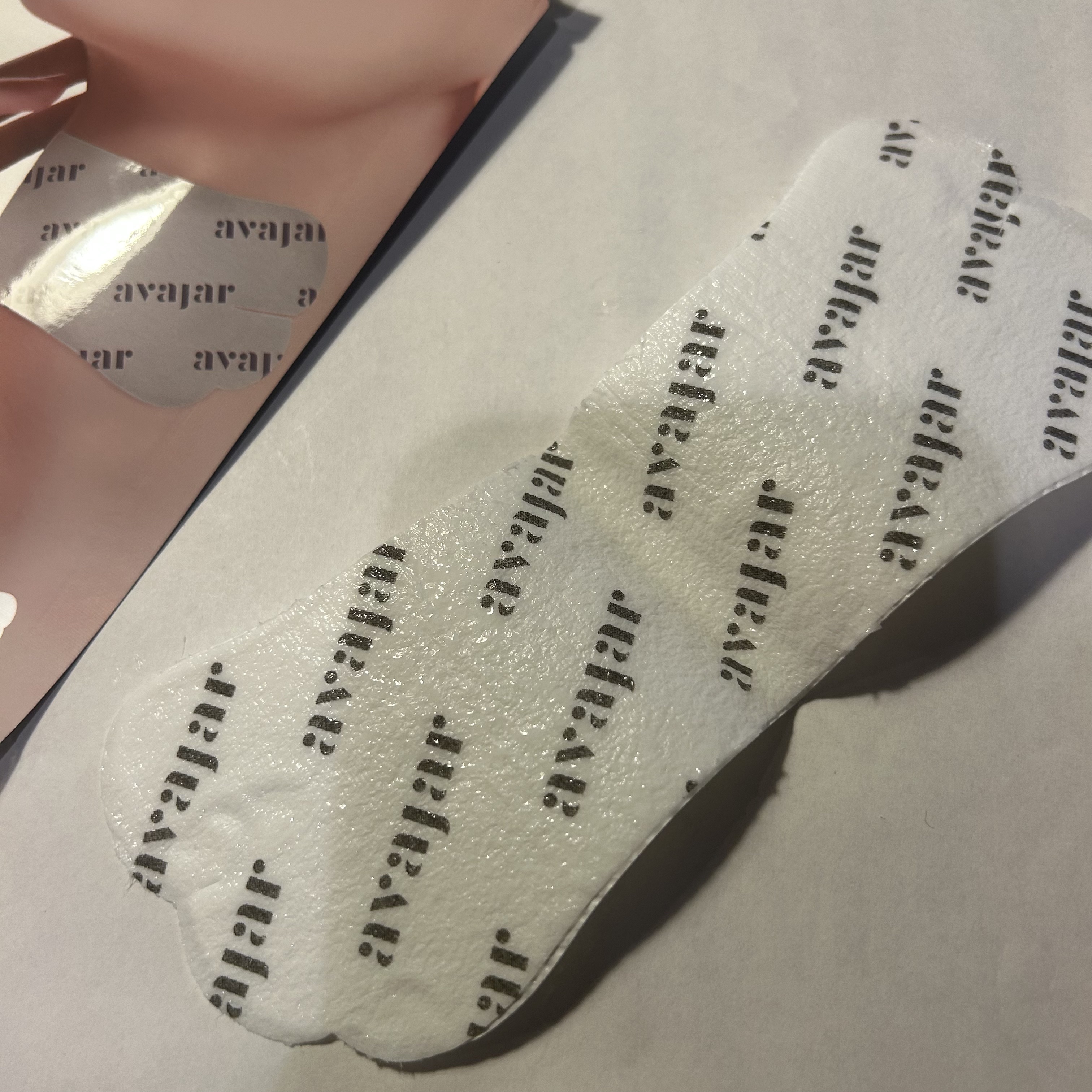 リジュビネイティングネックリンクルコントロールマスク/avajar/ネック・デコルテケアを使ったクチコミ（3枚目）