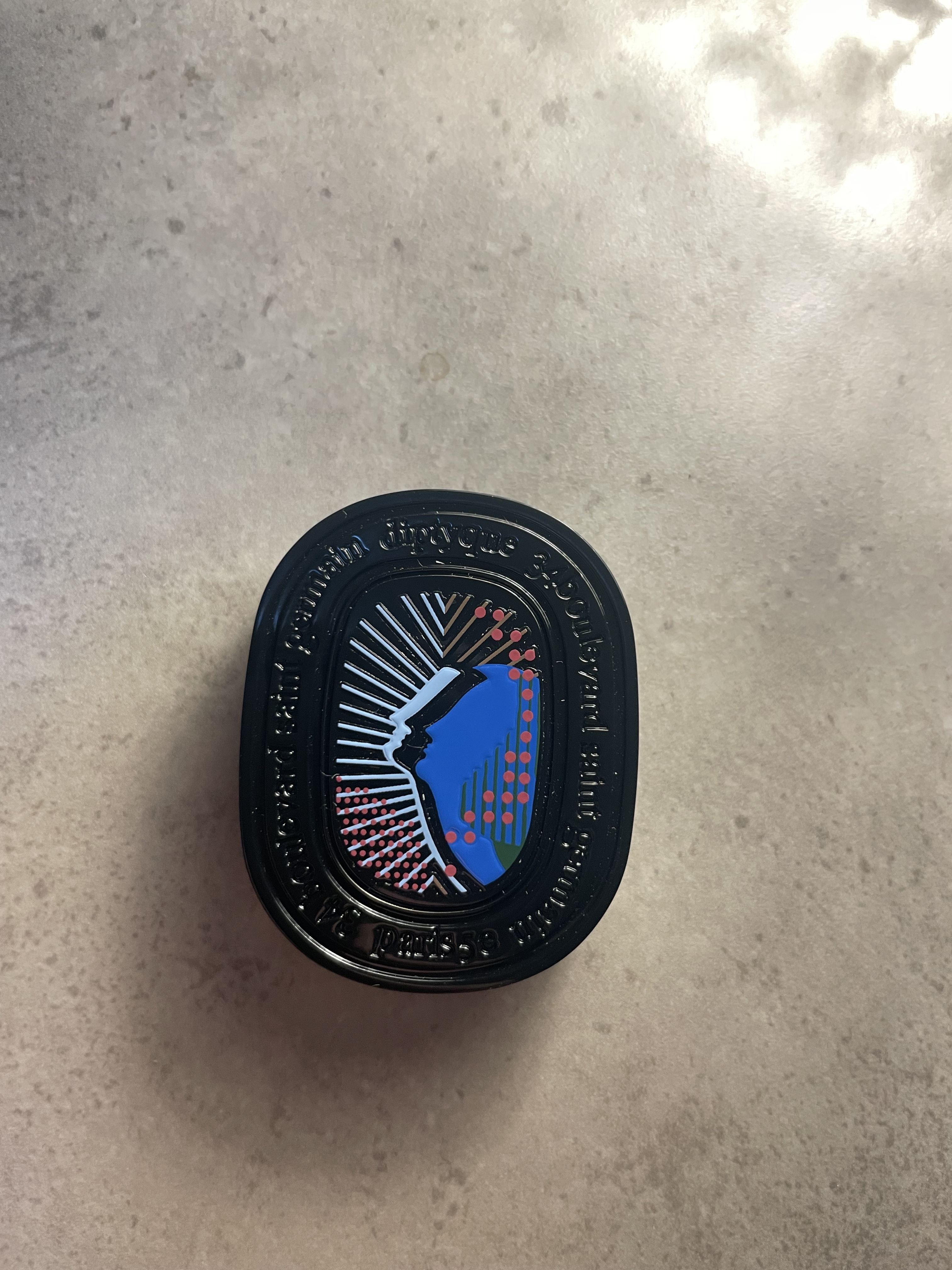 ソリッドパヒューム オルフェオンリフィラブル ソリッド パフューム オルフェオン/diptyque/香水(その他)を使ったクチコミ（2枚目）