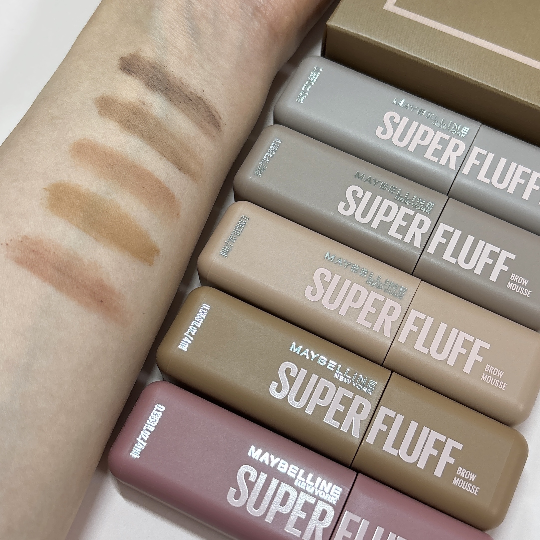 ＳＰ フラッフ ブロウ ムース/MAYBELLINE NEW YORK/眉マスカラを使ったクチコミ（3枚目）