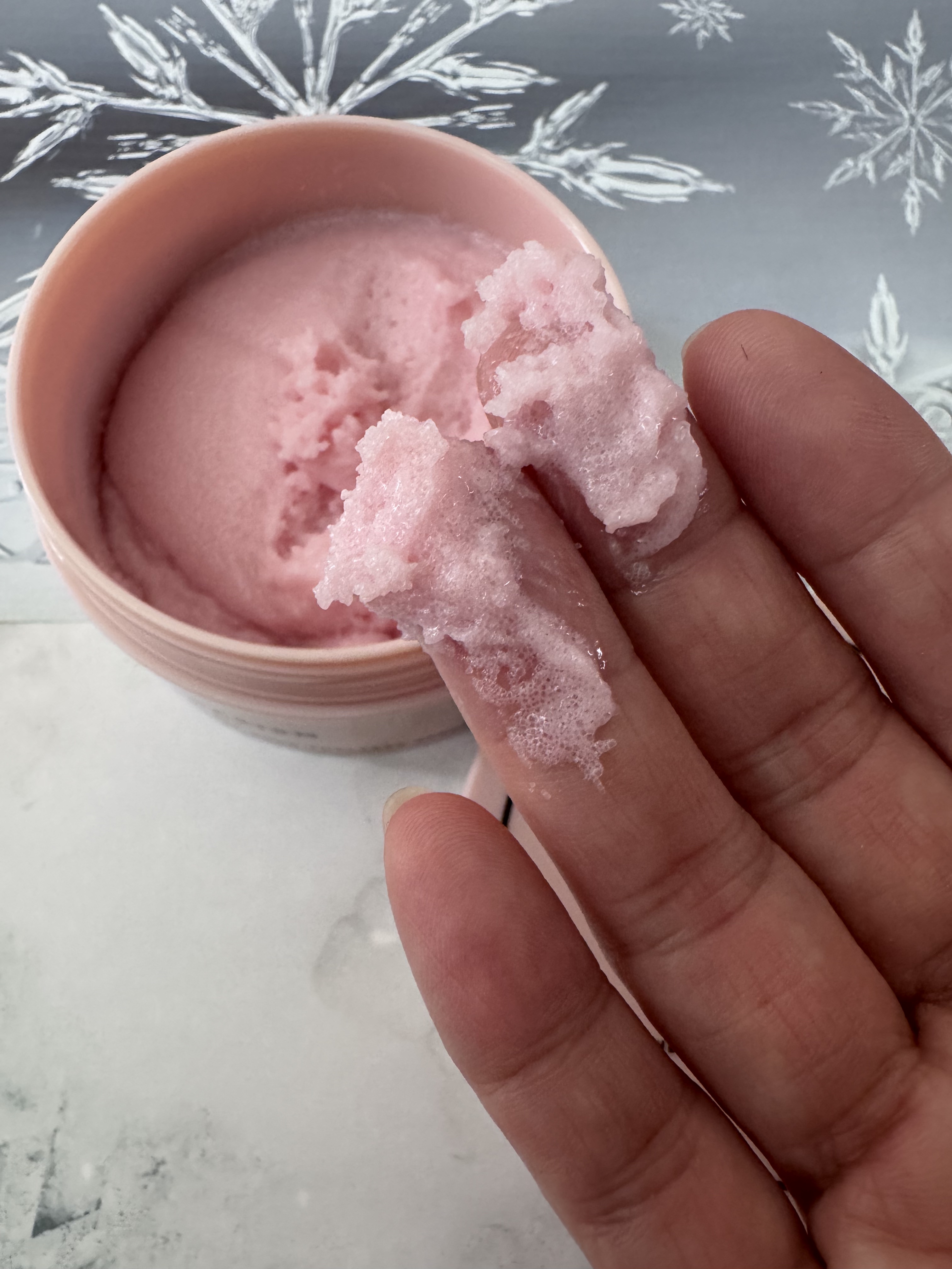 Q+Me スウィート ボム タラソ スクラブ/AGARISM/バストケア・ヒップケアを使ったクチコミ（3枚目）