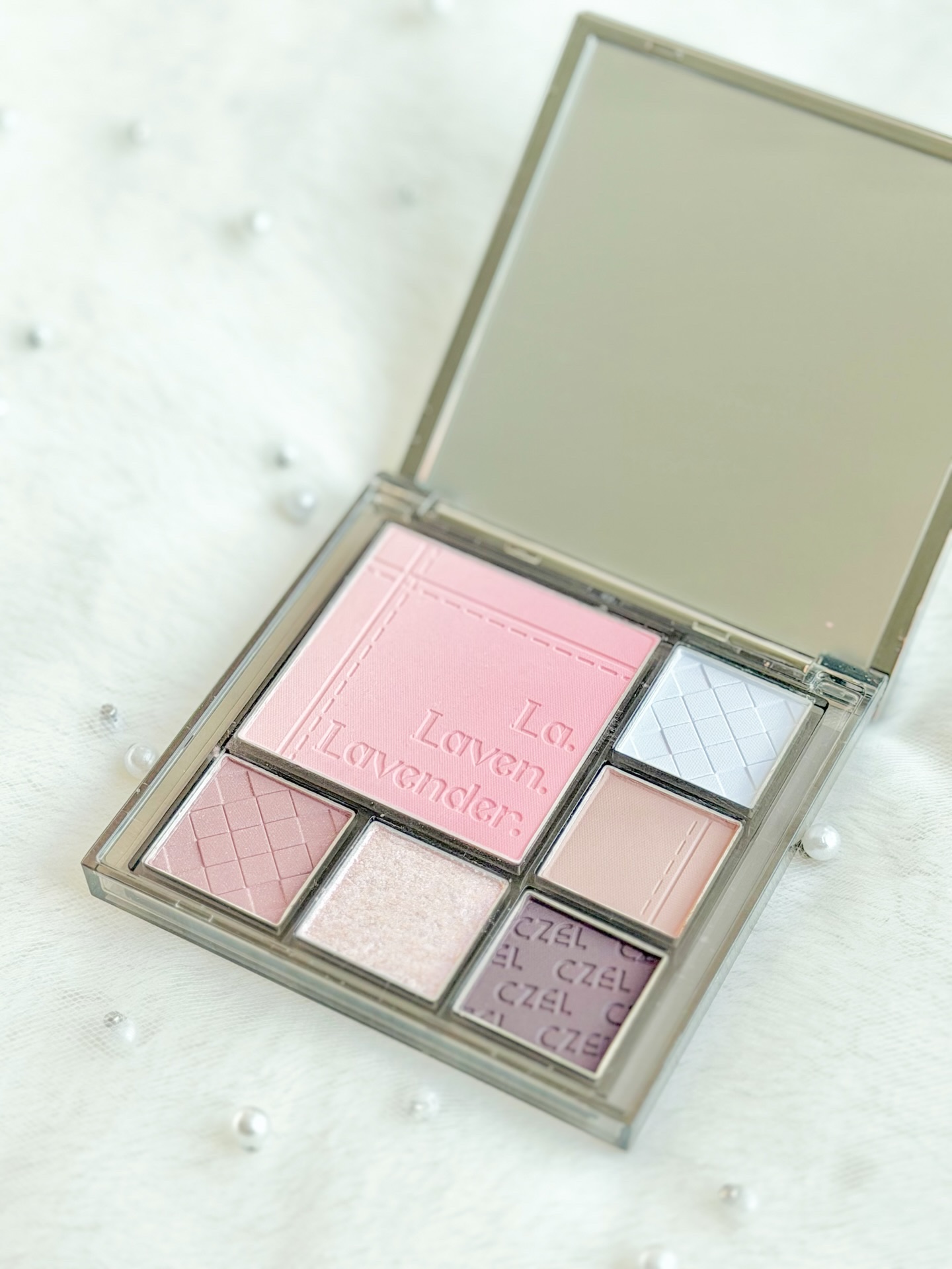 フルメイクアイシャドウパレット/CZEL/アイシャドウパレットを使ったクチコミ（2枚目）